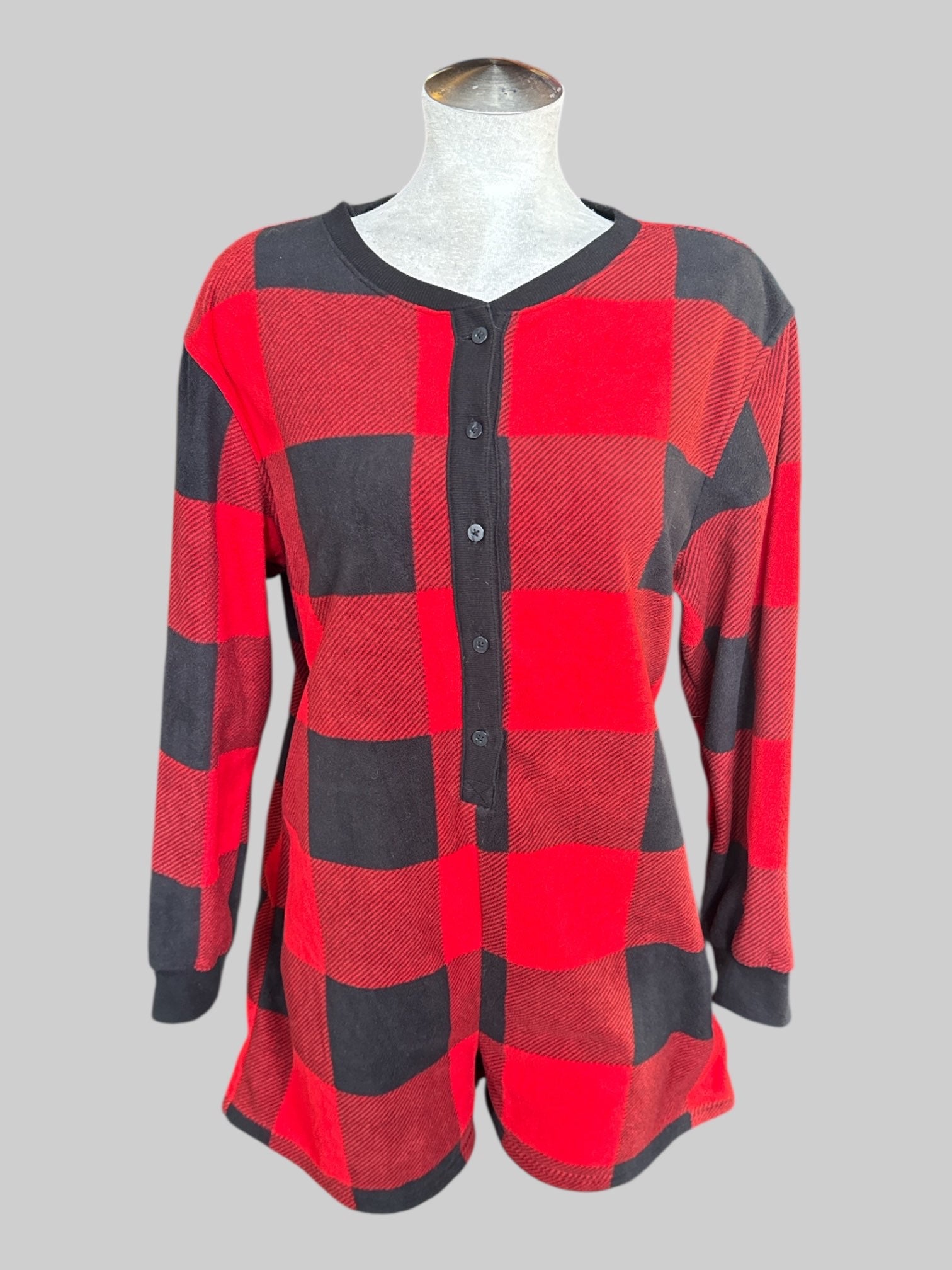 XL Old Navy black and red plaid fleece romper with buttons