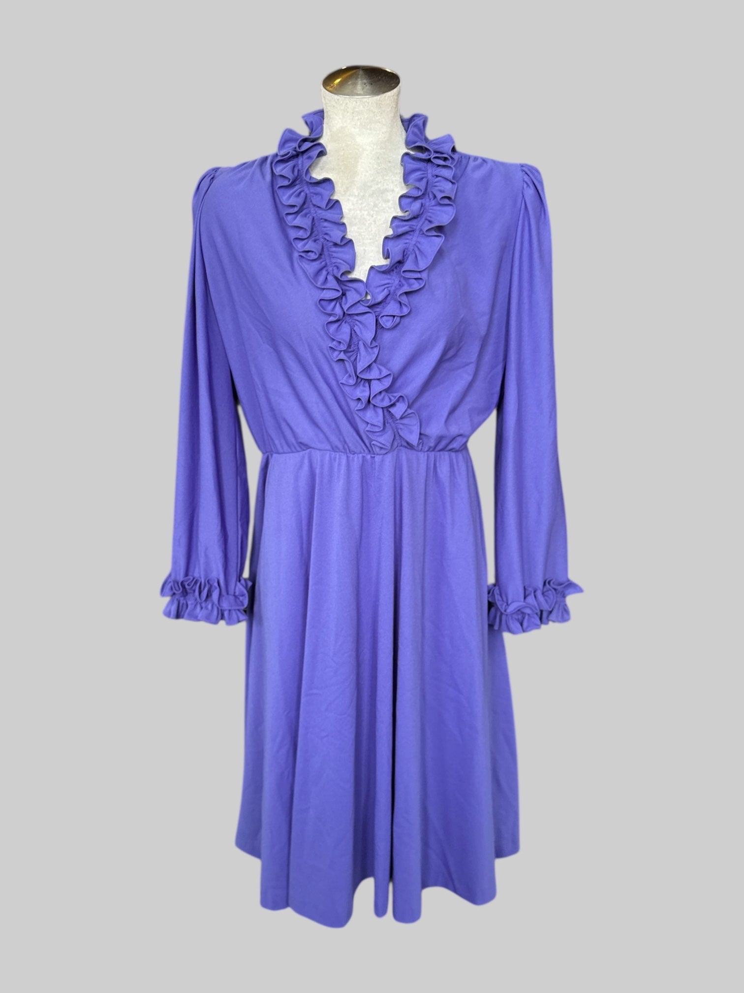 XL Lorac Original vintage purple puffed shoulder, long sleeve midi dress with ruffled v-neck and sleeve cuff detail