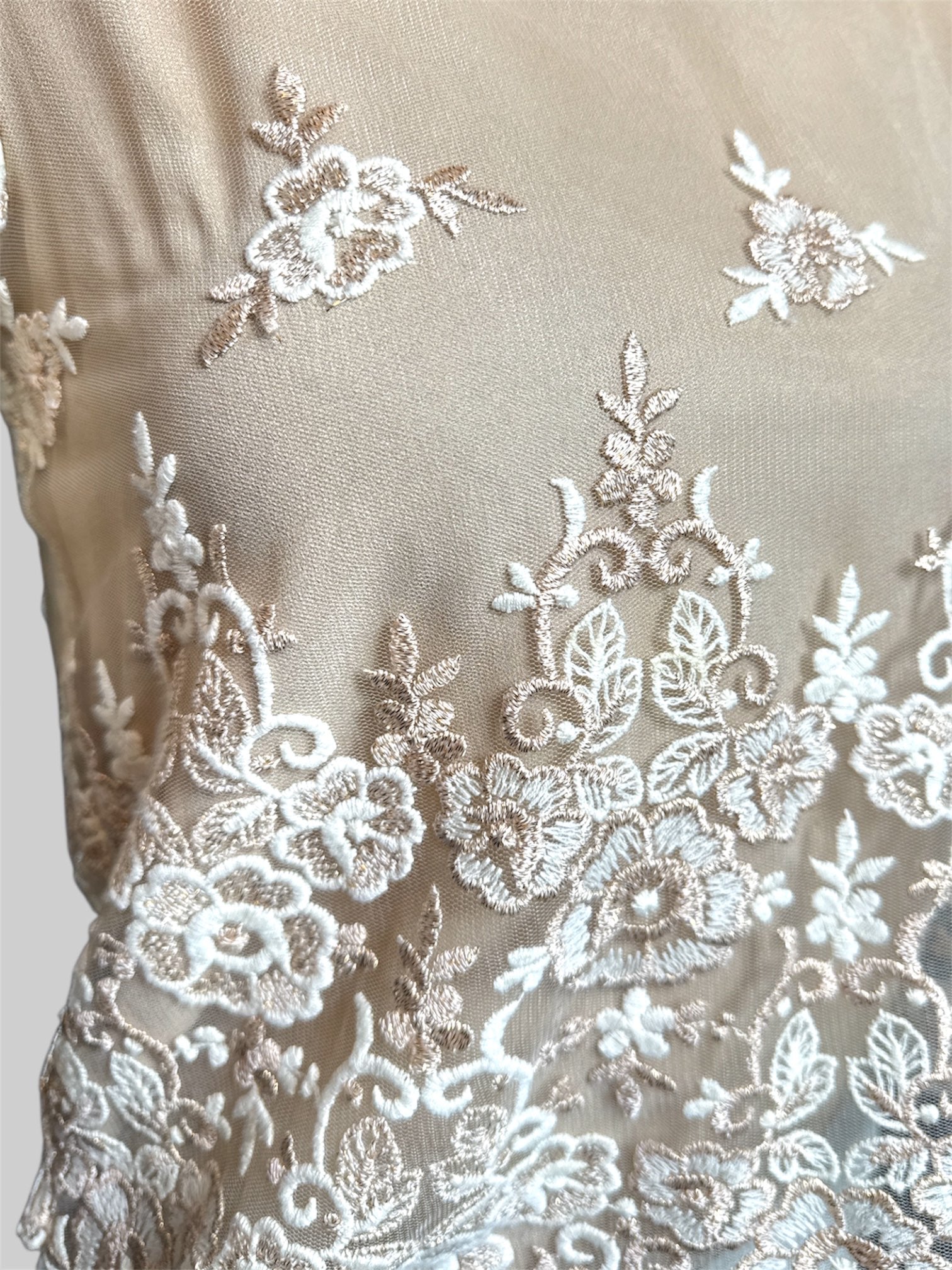 S LC Lauren Conrad Runway tan color short sleeve blouse with mesh overall,  white and gold floral embroidery, and keyhole back