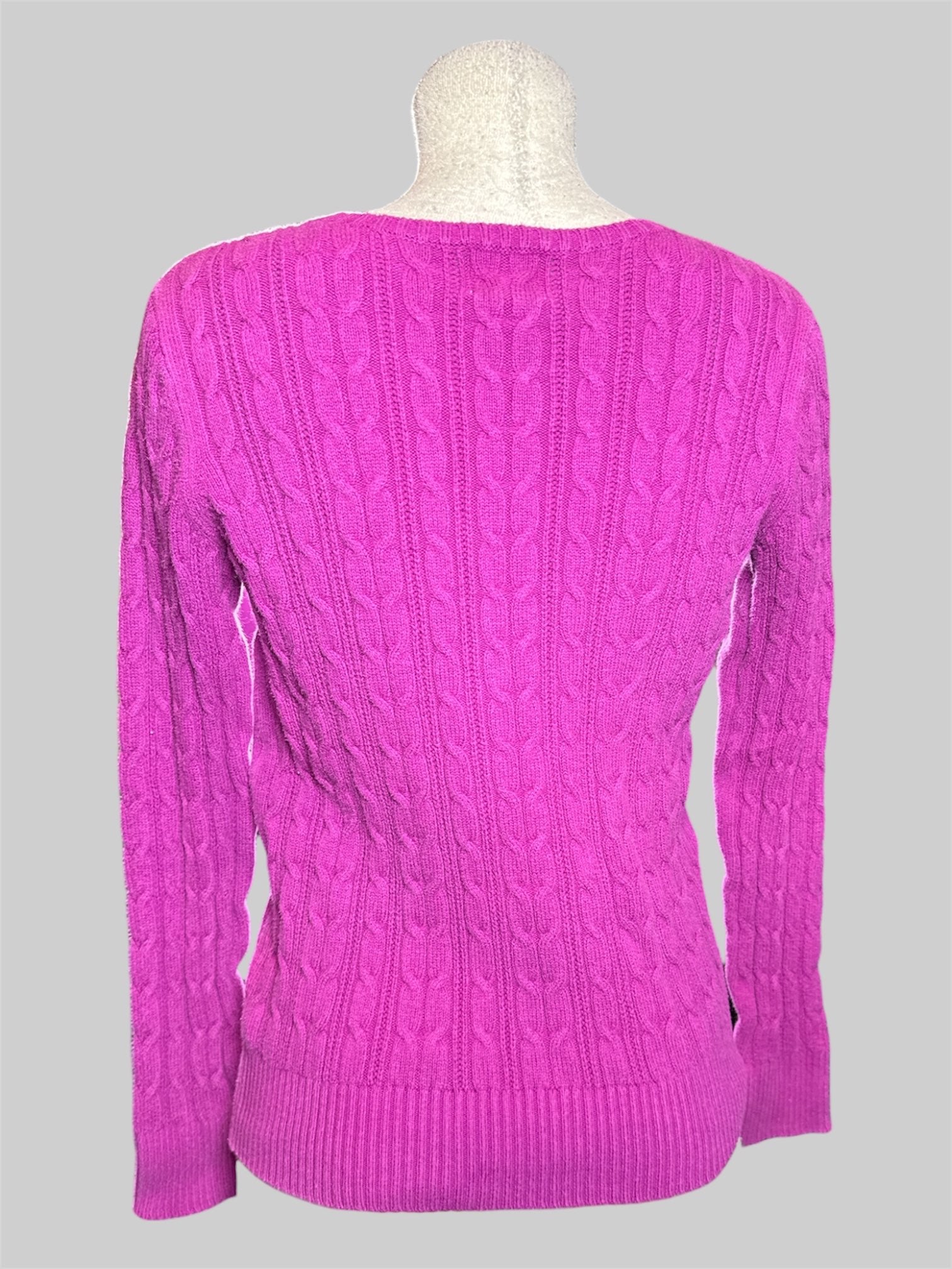 XL St. John’s Bay vintage pinkish purple cable knit sweater