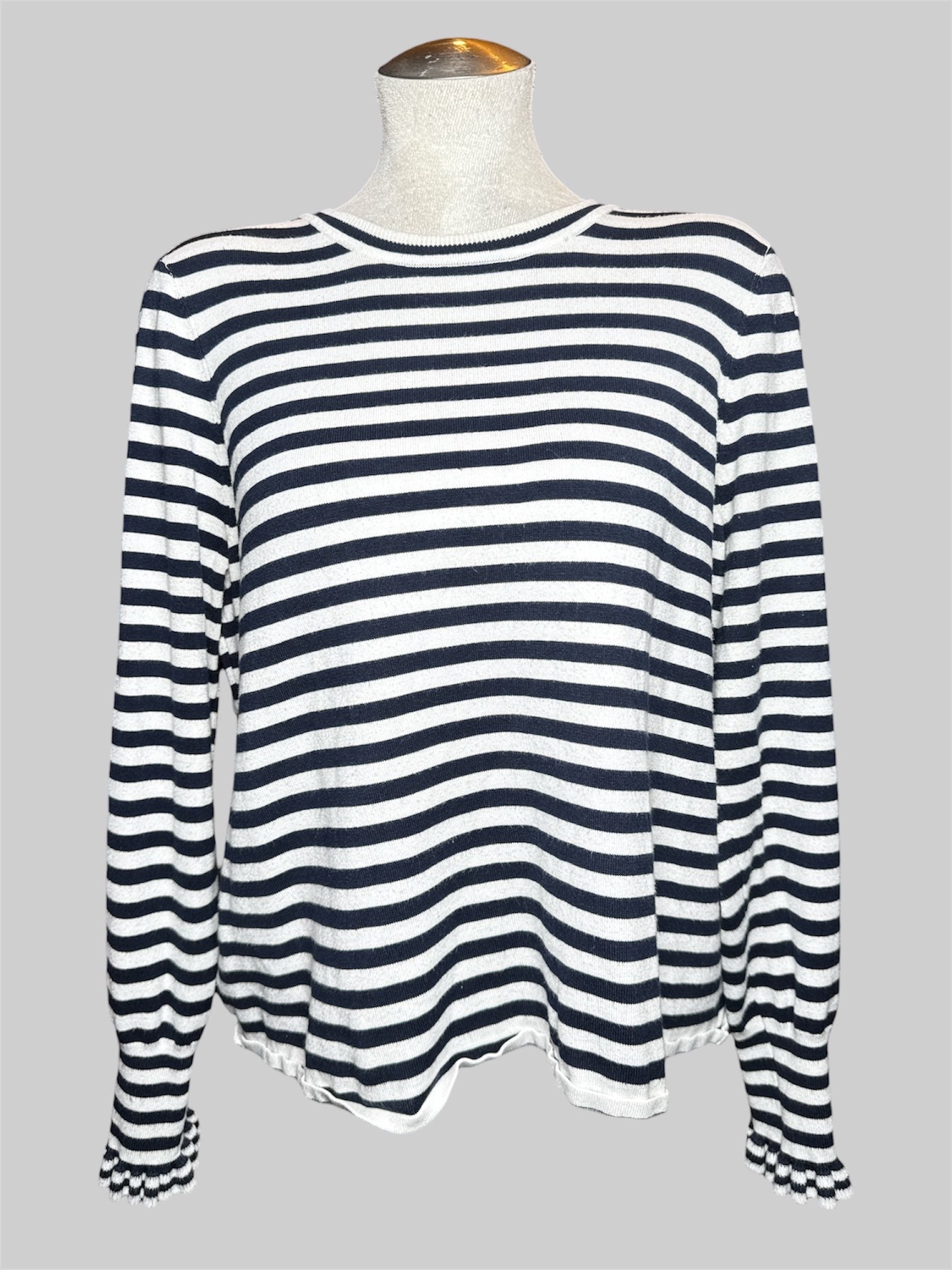 0X Adrianna Papell blue and white striped sweater with cute sleeve trim