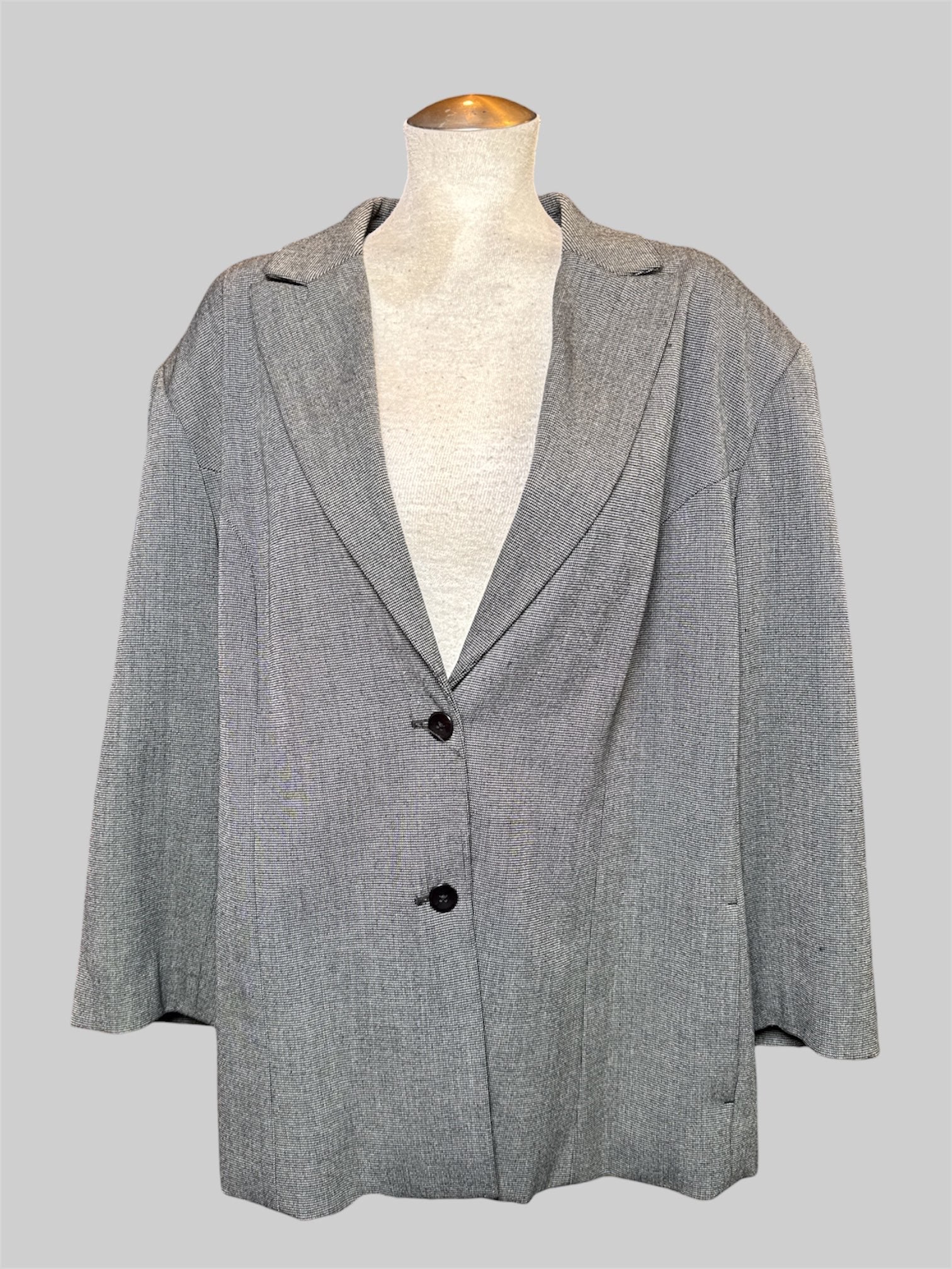 2X Rafaella Woman black and white blazer with shoulder pads