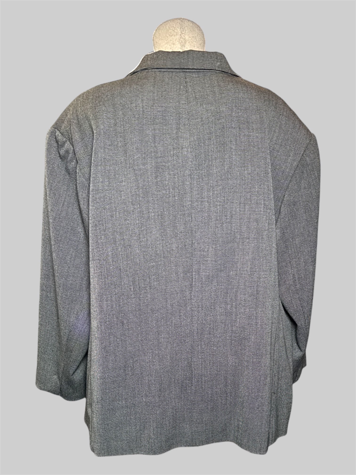 2X Rafaella Woman black and white blazer with shoulder pads