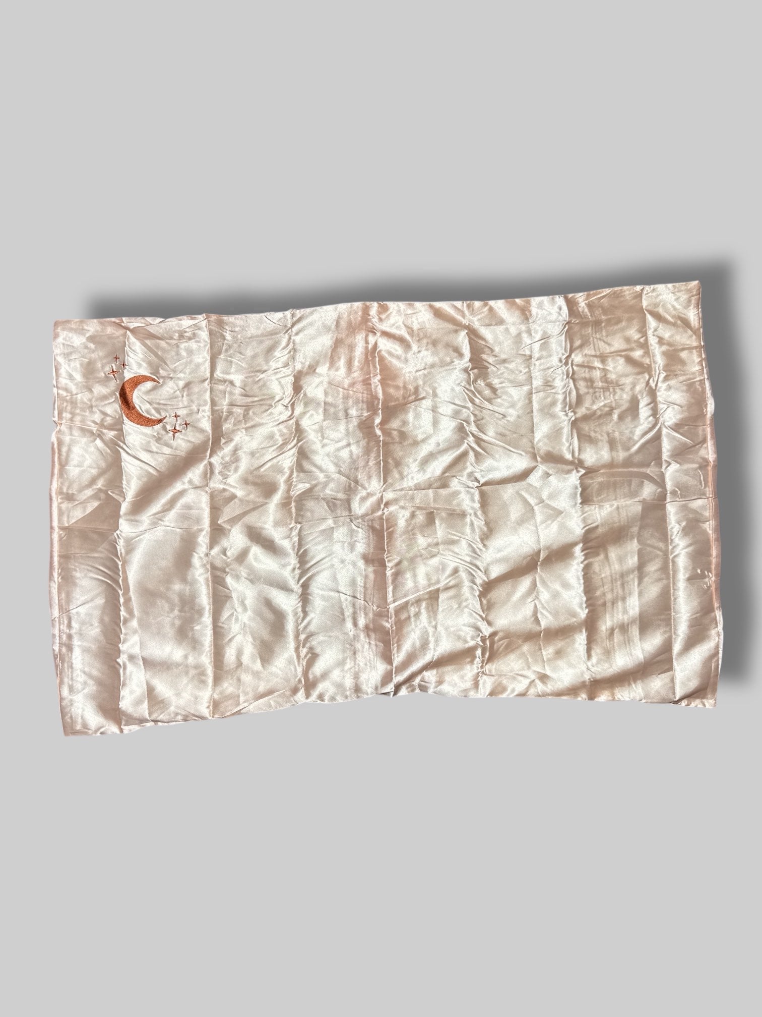Crystal pillowcase