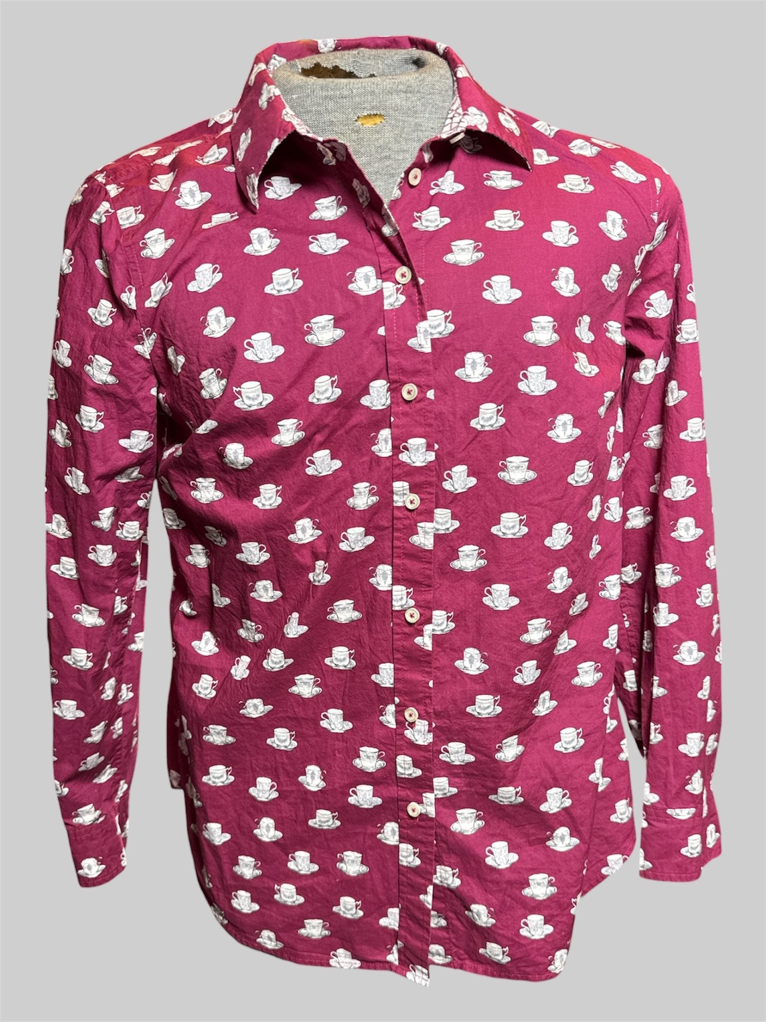 L Talbots red button up shirt with teacups