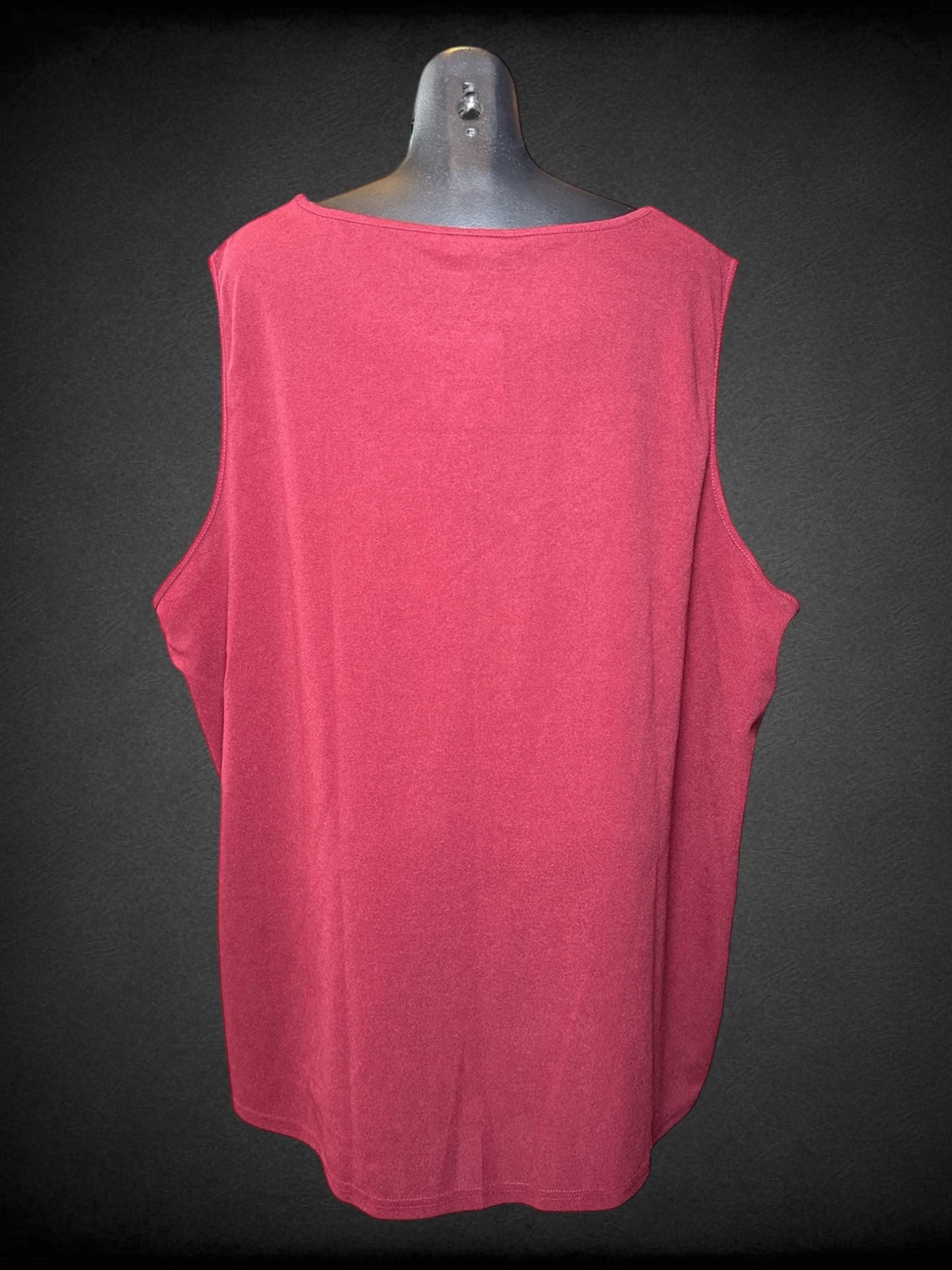 5X BLOOMCHIC NWT burgundy sleeveless top with scallop neckline