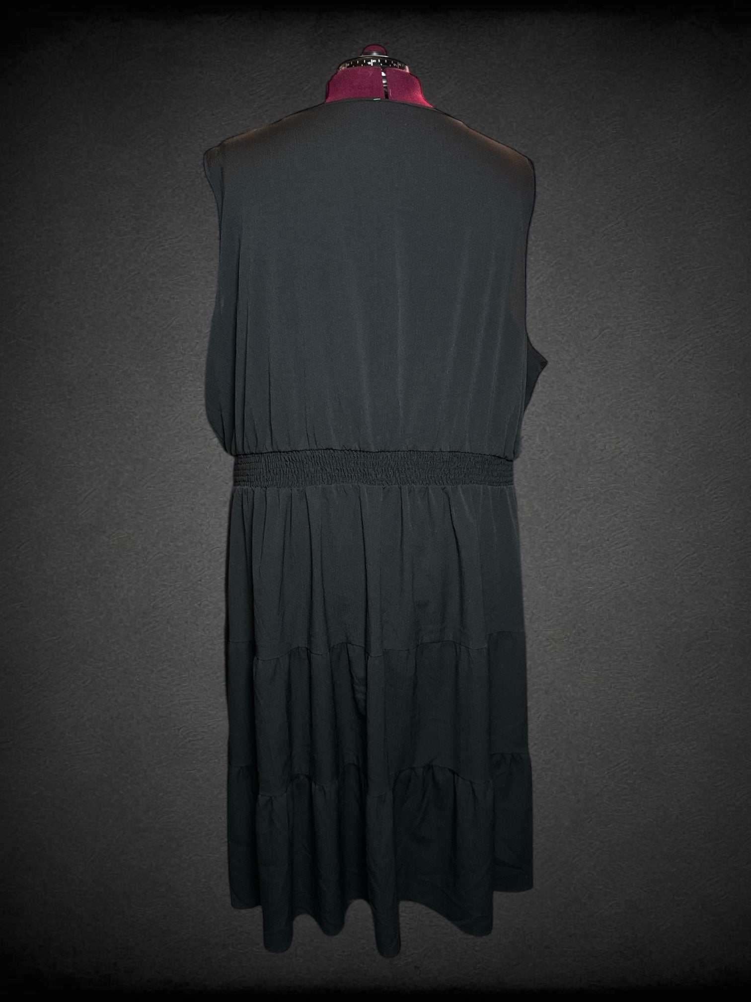 6X BLOOMCHIC black sleeveless maxi dress with multicolor lattice details