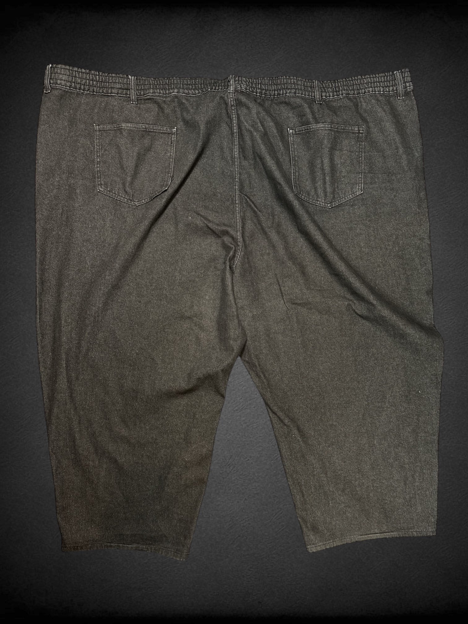 8X King Size black capri jeans with elastic waistband