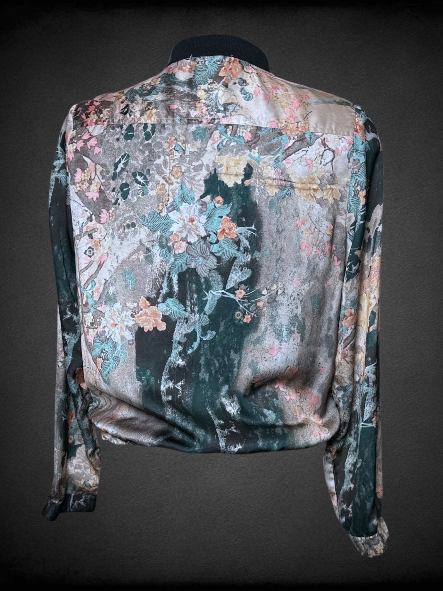 M SINGKBEE silky cherry blossom jacket with front zipper, zip pockets, and elastic hem