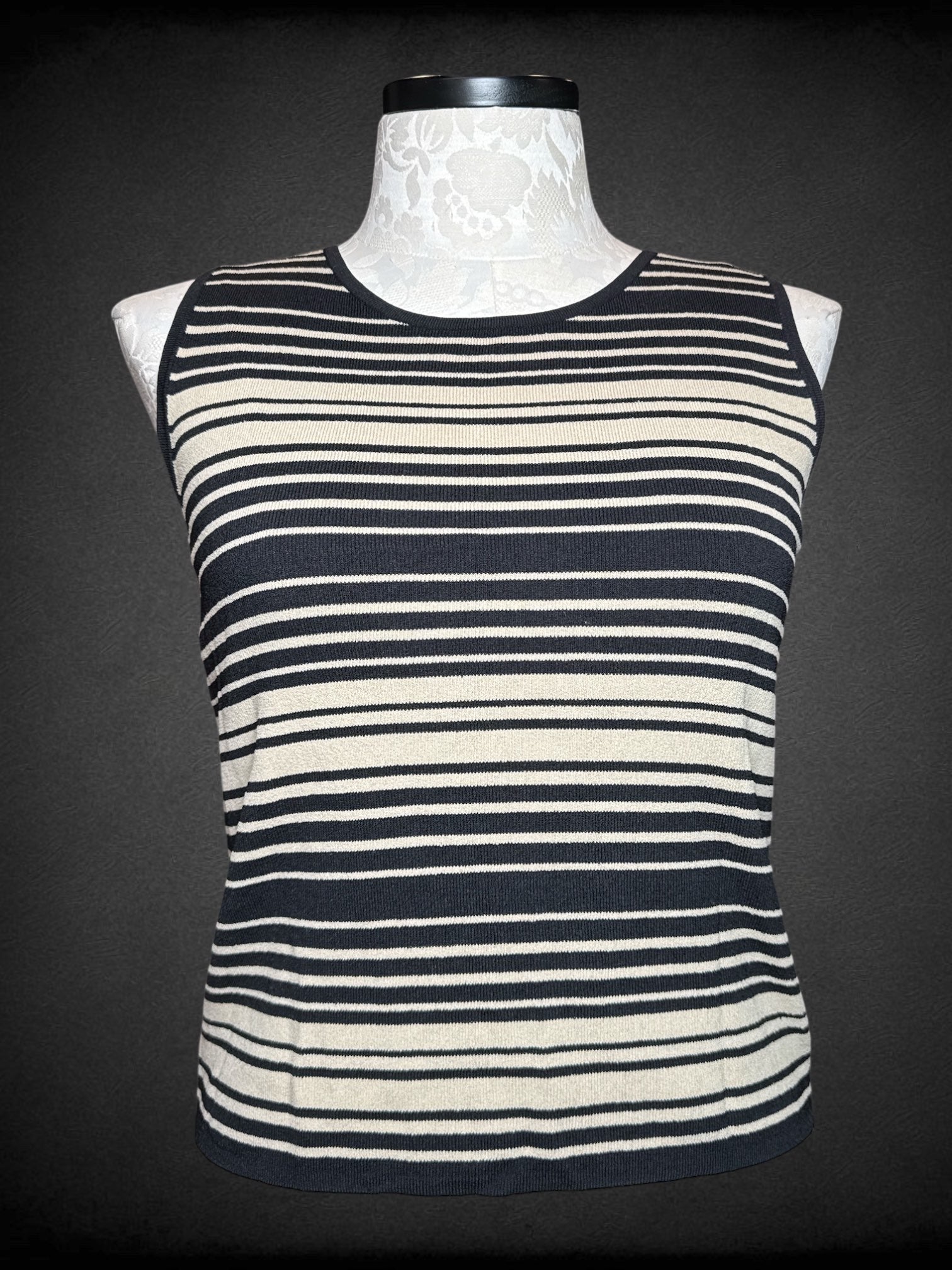 2X Mercer & Madison black and tan knit striped sleeveless top