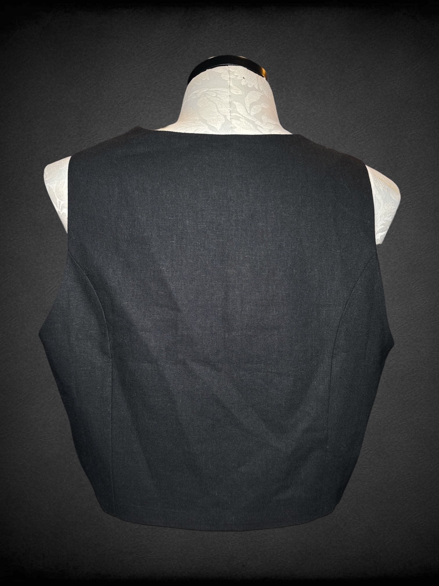 1X Old Navy petite black button up vest