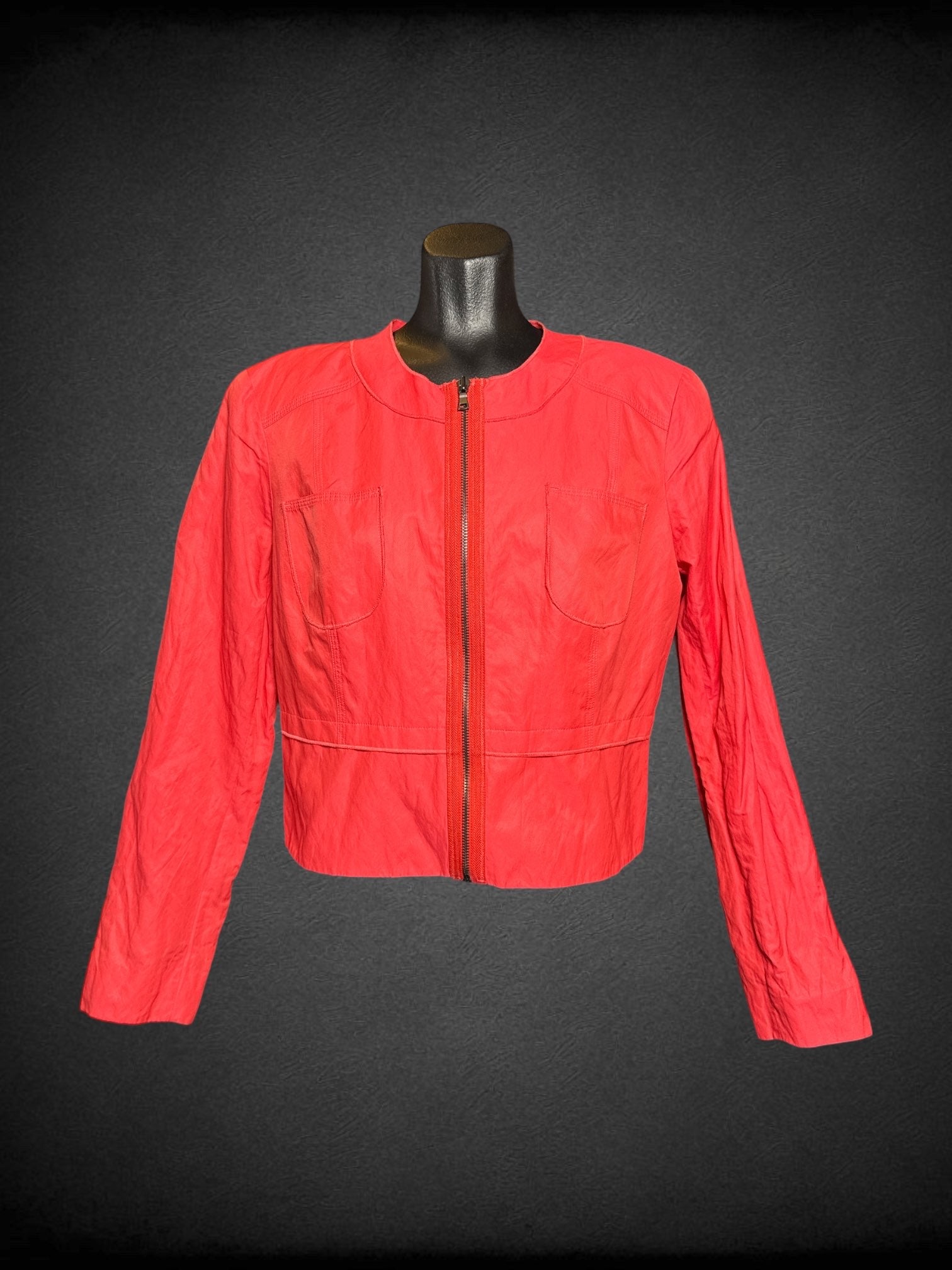 L Tahari bright pink zip up jacket with shoulder pads, and chest pockets