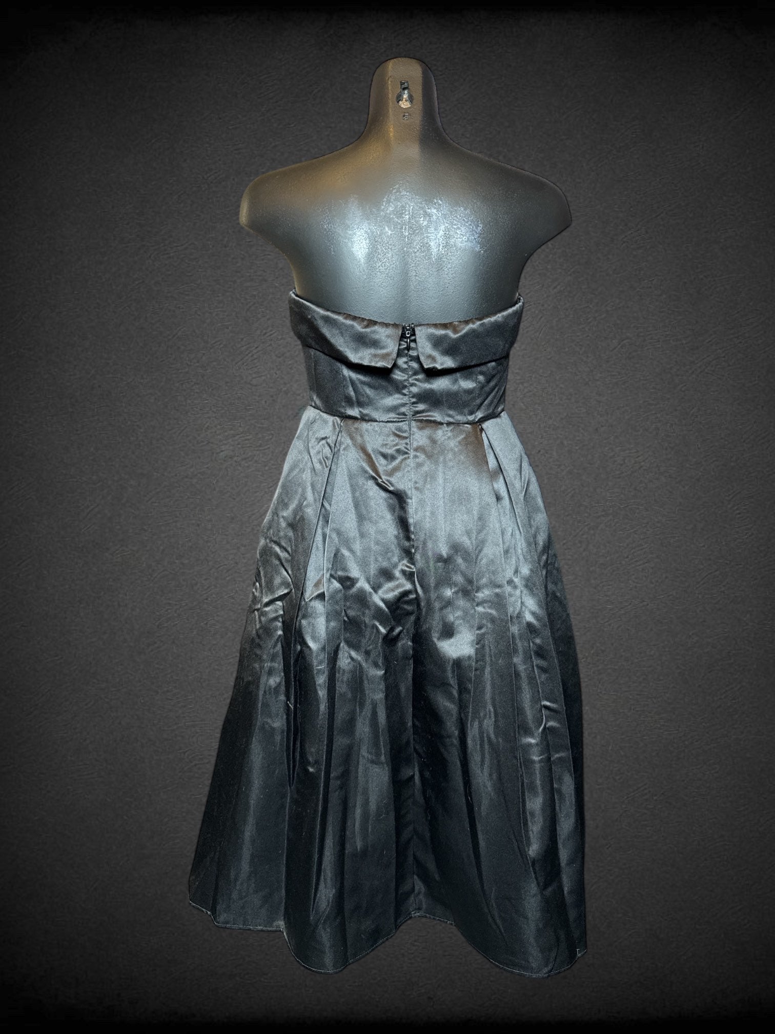 S NWT Fashion Nova  black strapless dress with flowy bottom, and zipper on back