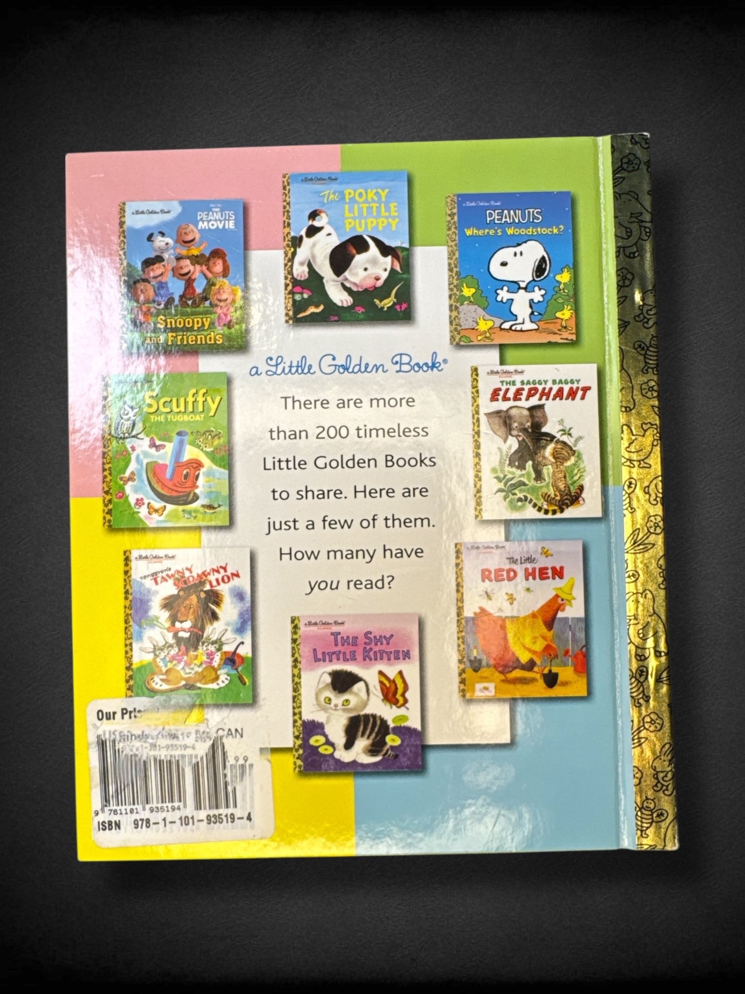 Bundle of 2 Peanuts cartoon books. Contains “Charlie Brown’s ‘Cyclopedia: Featuring Your Body” and “Let’s Fly a Kite, Charlie Brown!” Little golden book