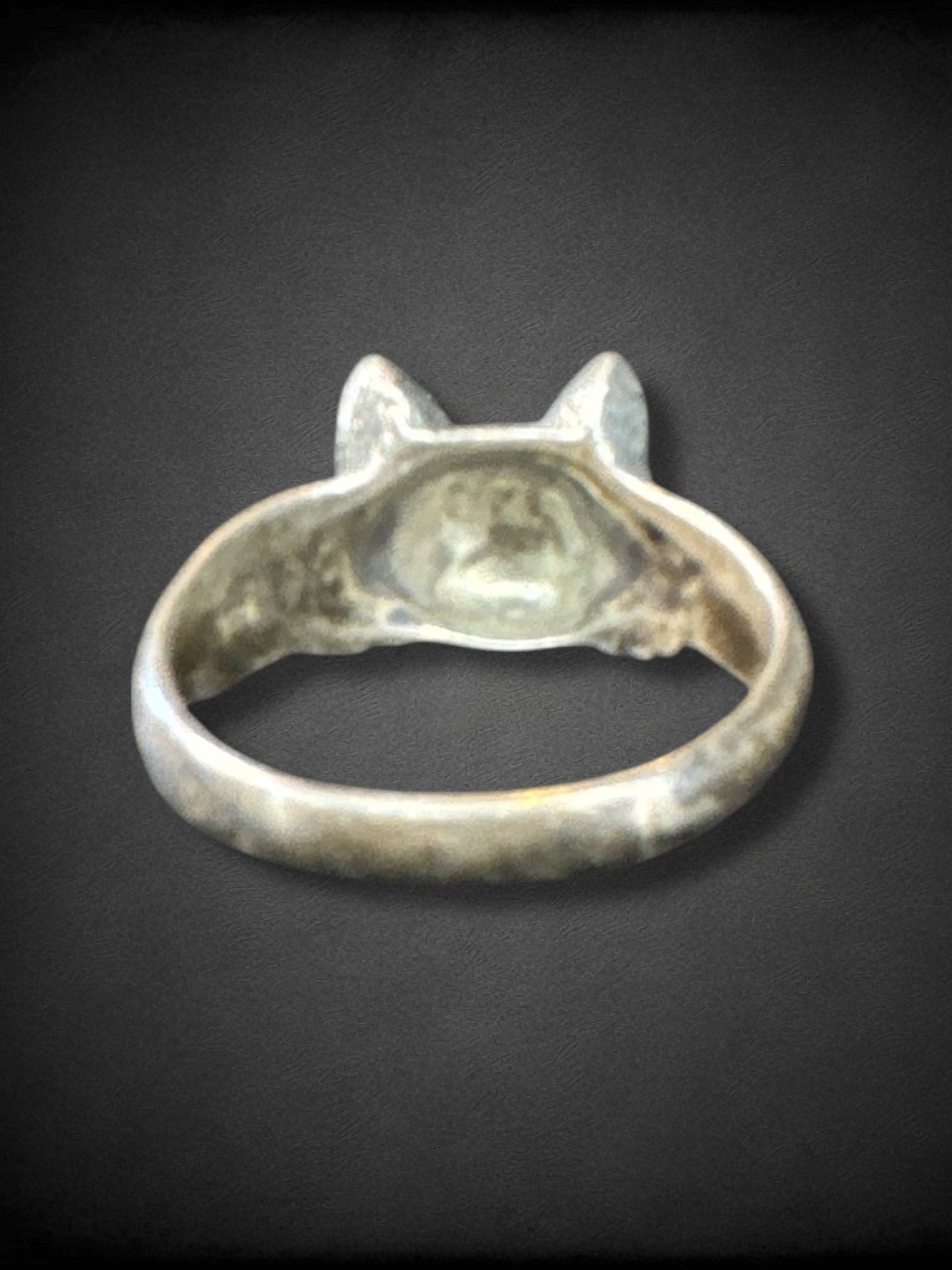 Size 13 silver tone bat ring