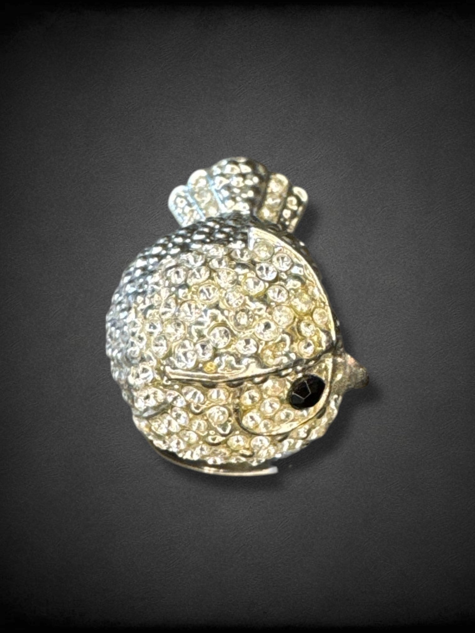 Size 11.5 silver tone rhinestone owl statement ring