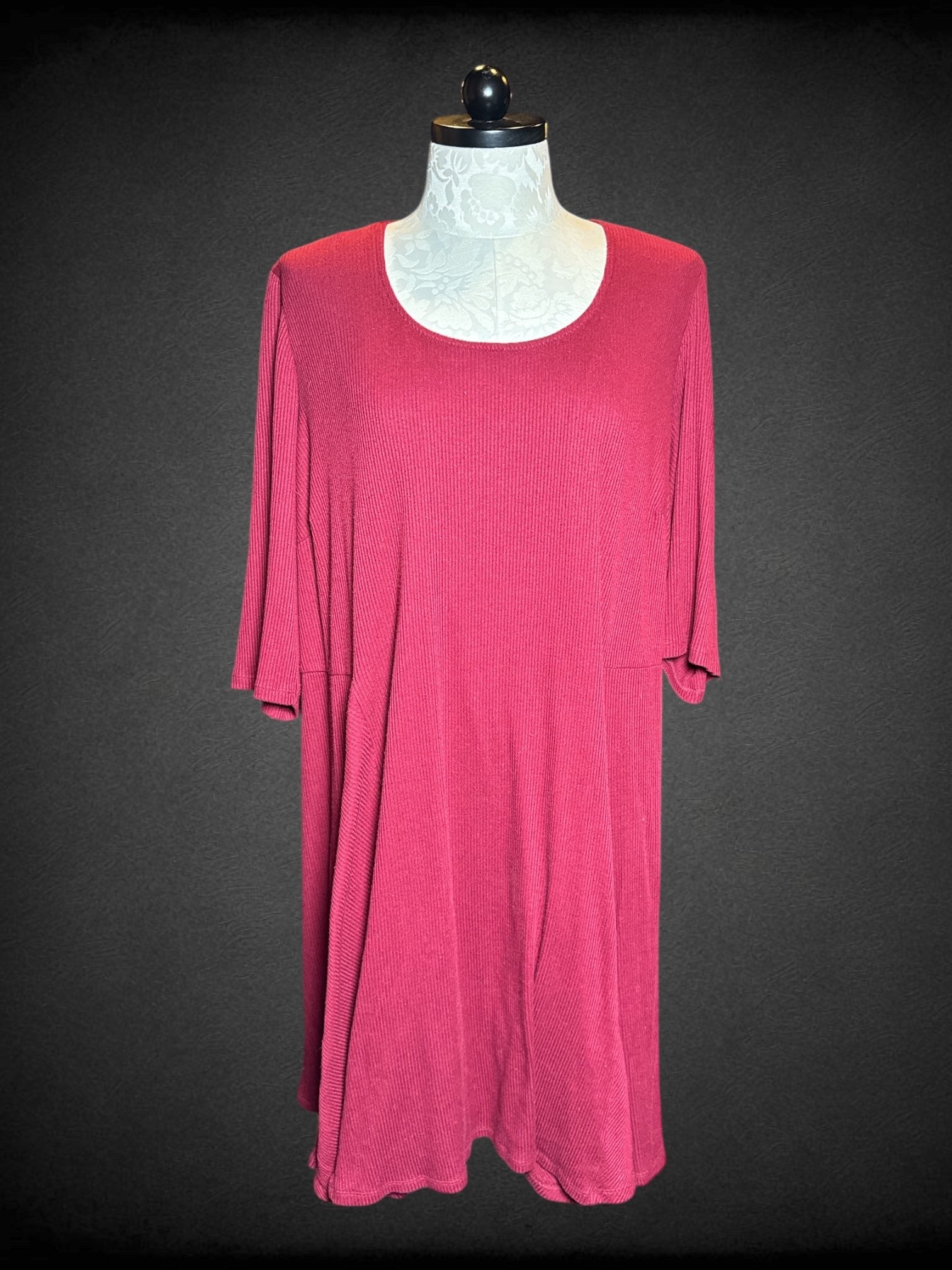 5X Catherine’s maroon half sleeve dress with ribbing