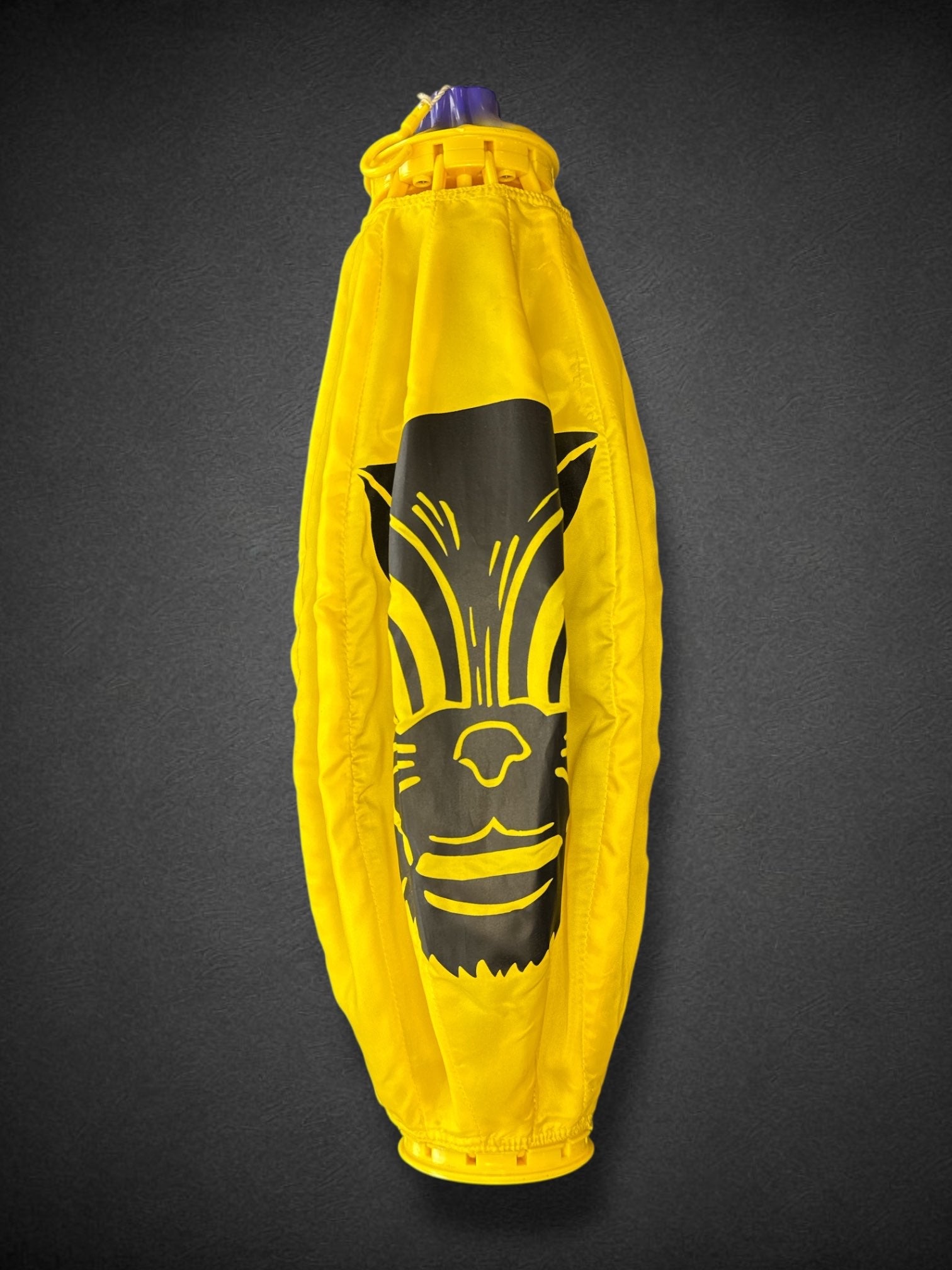 TRENDMASTER 1998 rare yellow cat indoor lantern