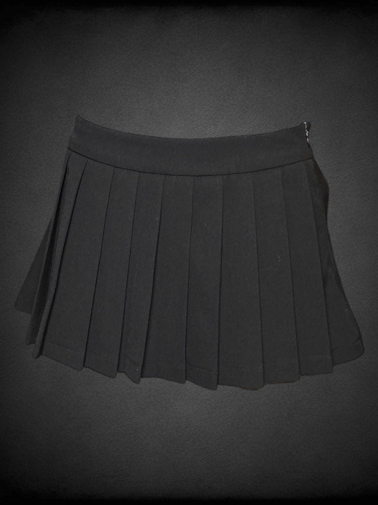 M Black mini skort