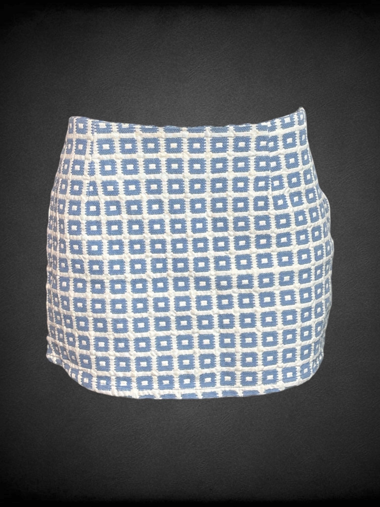 L I Love H81 Mini skirt white with blue square knit pattern