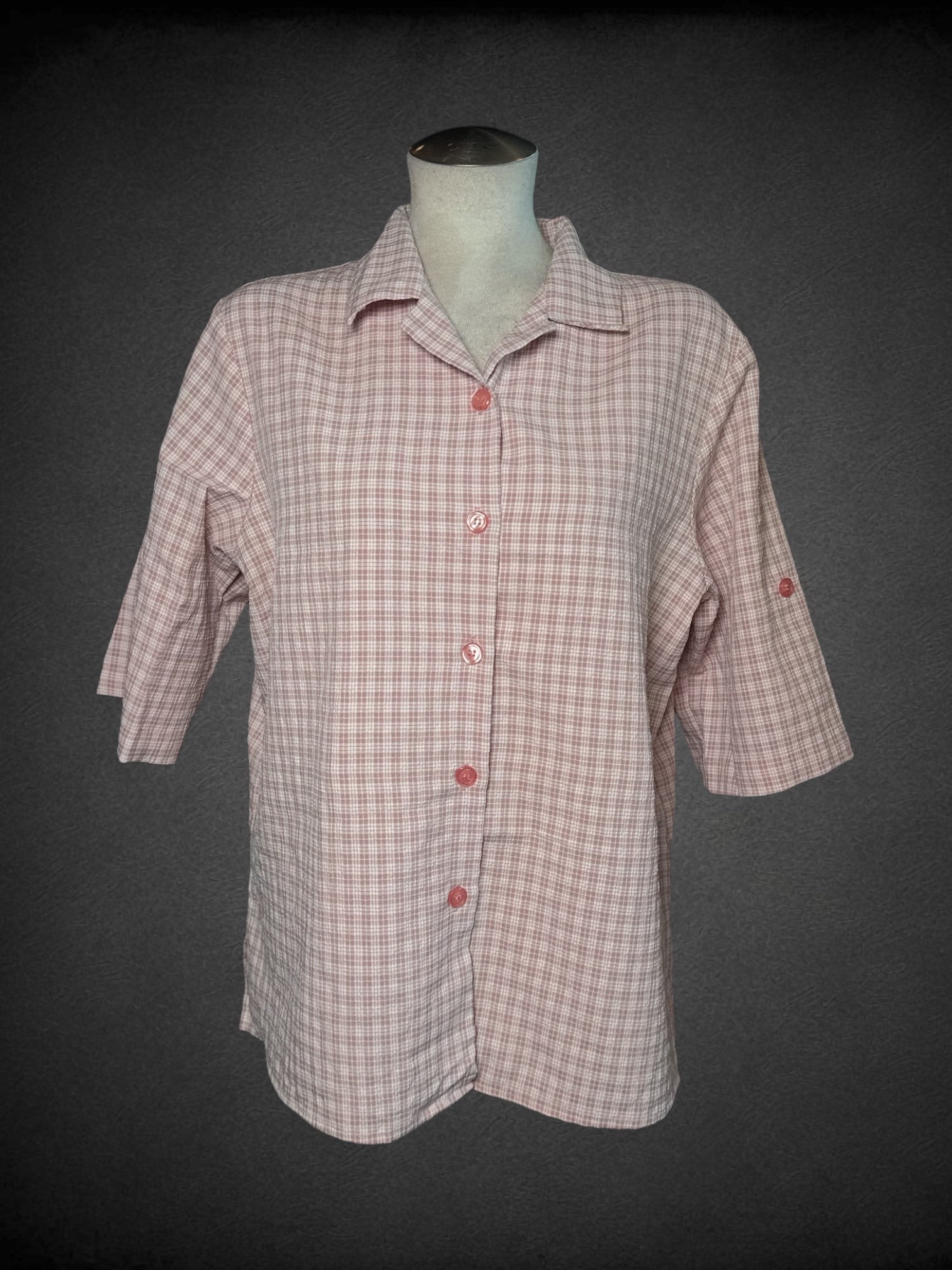 L Southern Lady vintage white and pink plaid button up short sleeve collared shirt