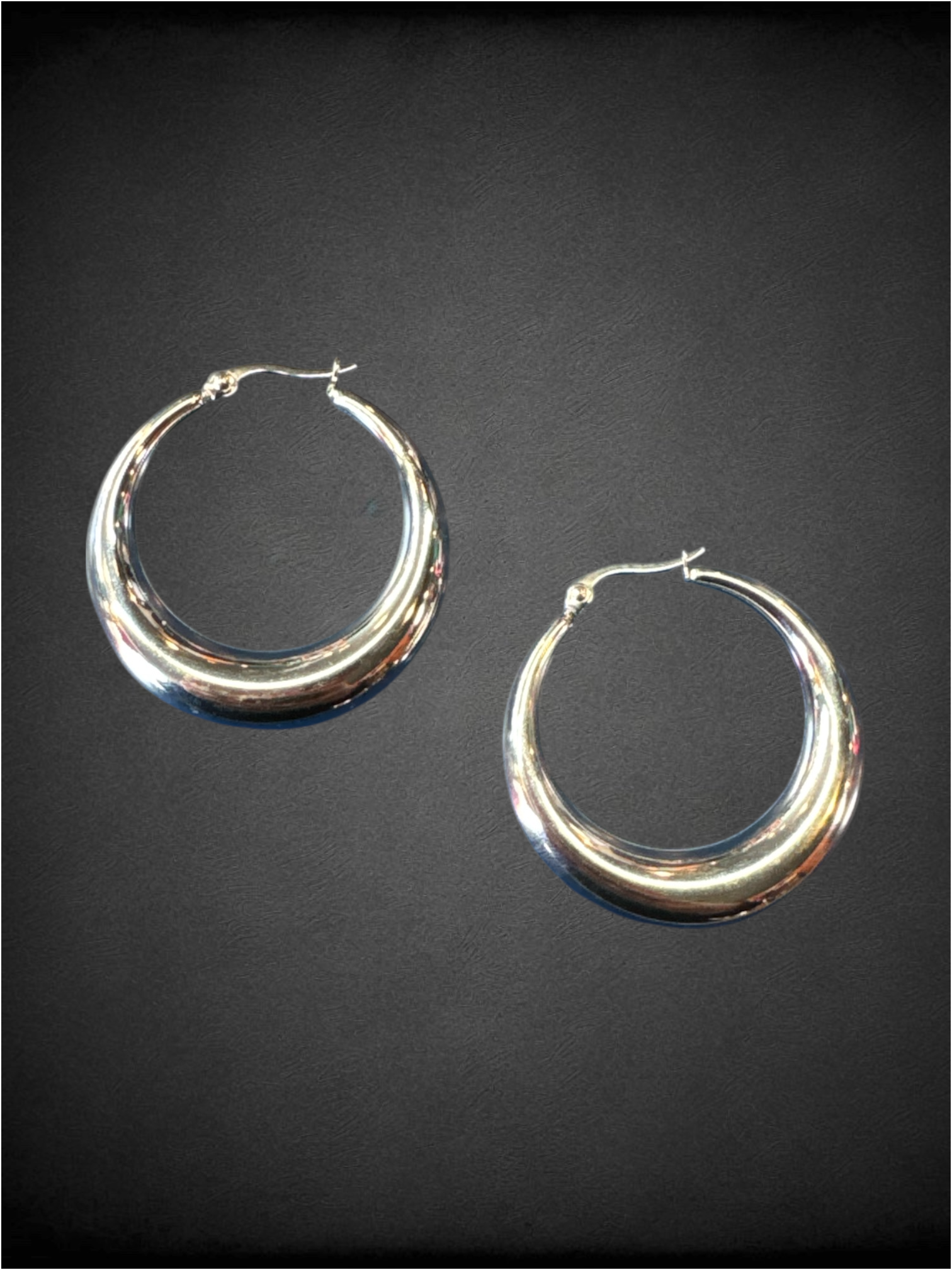 Silver tone chunky hoops