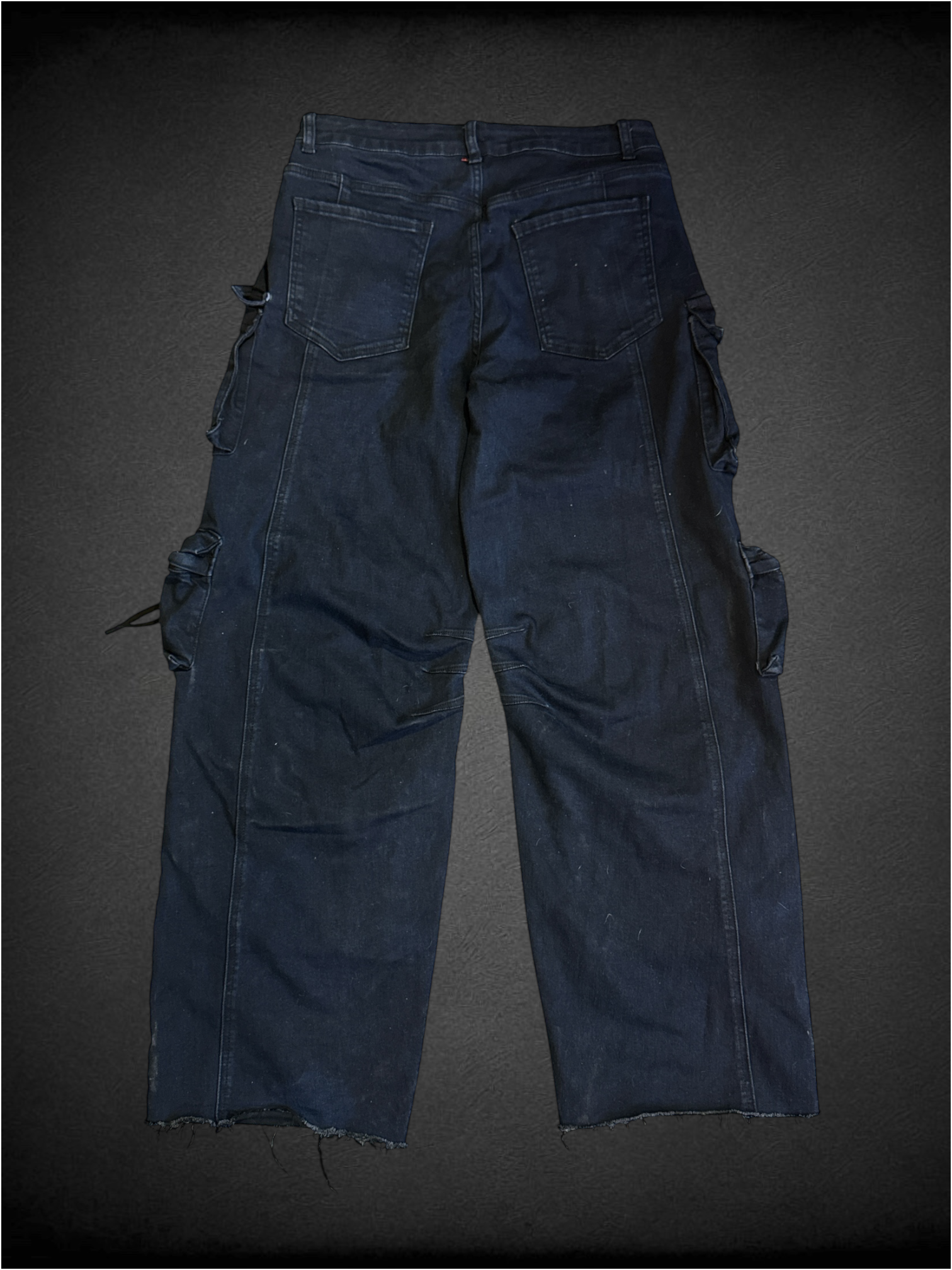 L WFFS black cargo pants with multiple pockets