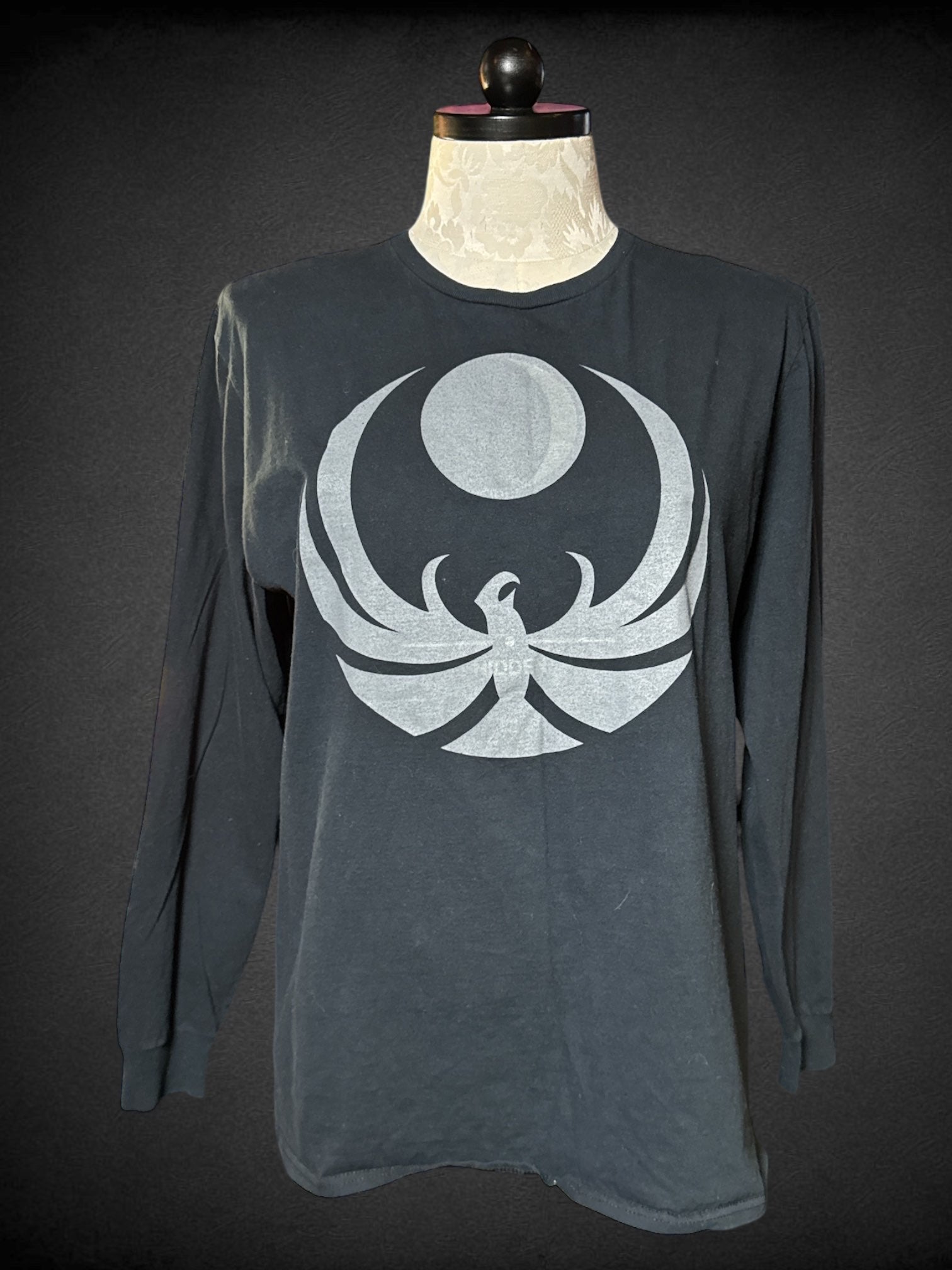 0X Lootwear black long sleeve top with Skyrim graphics