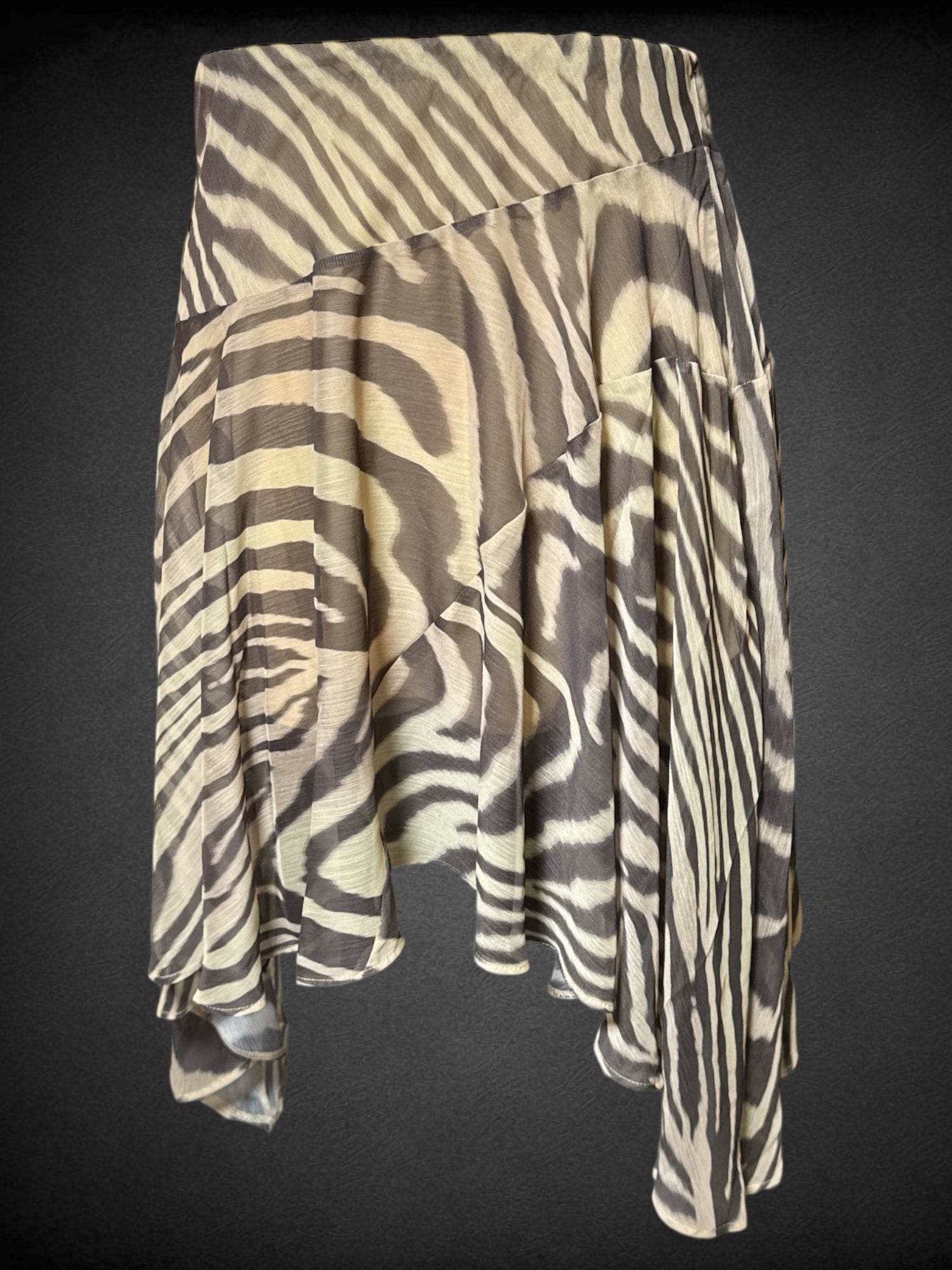 0X NWT ASOS Design black and tan zebra print skirt with asymmetrical hem, lining, and elastic waistband