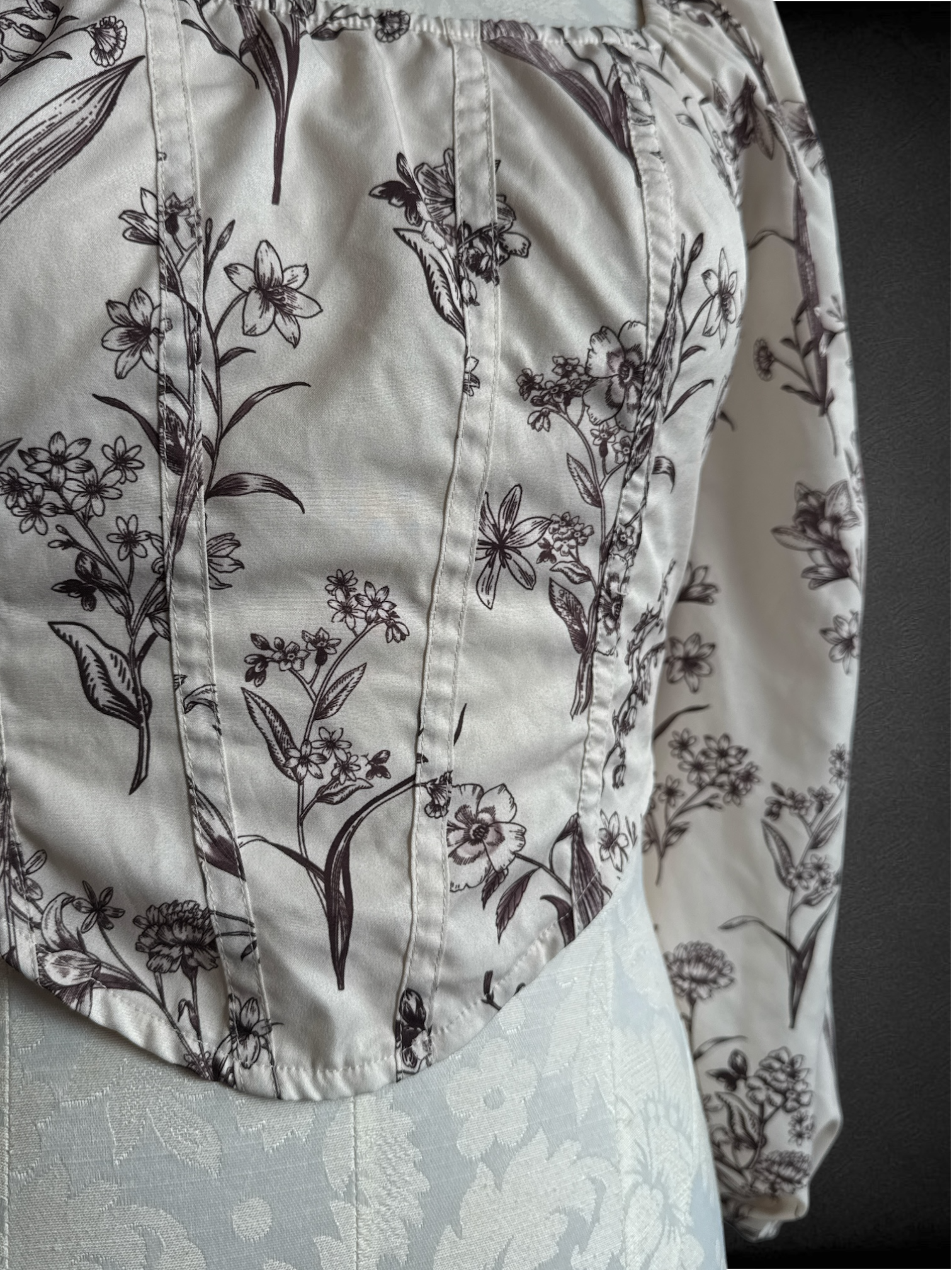 XL cream and brown floral corset like top with smocked back