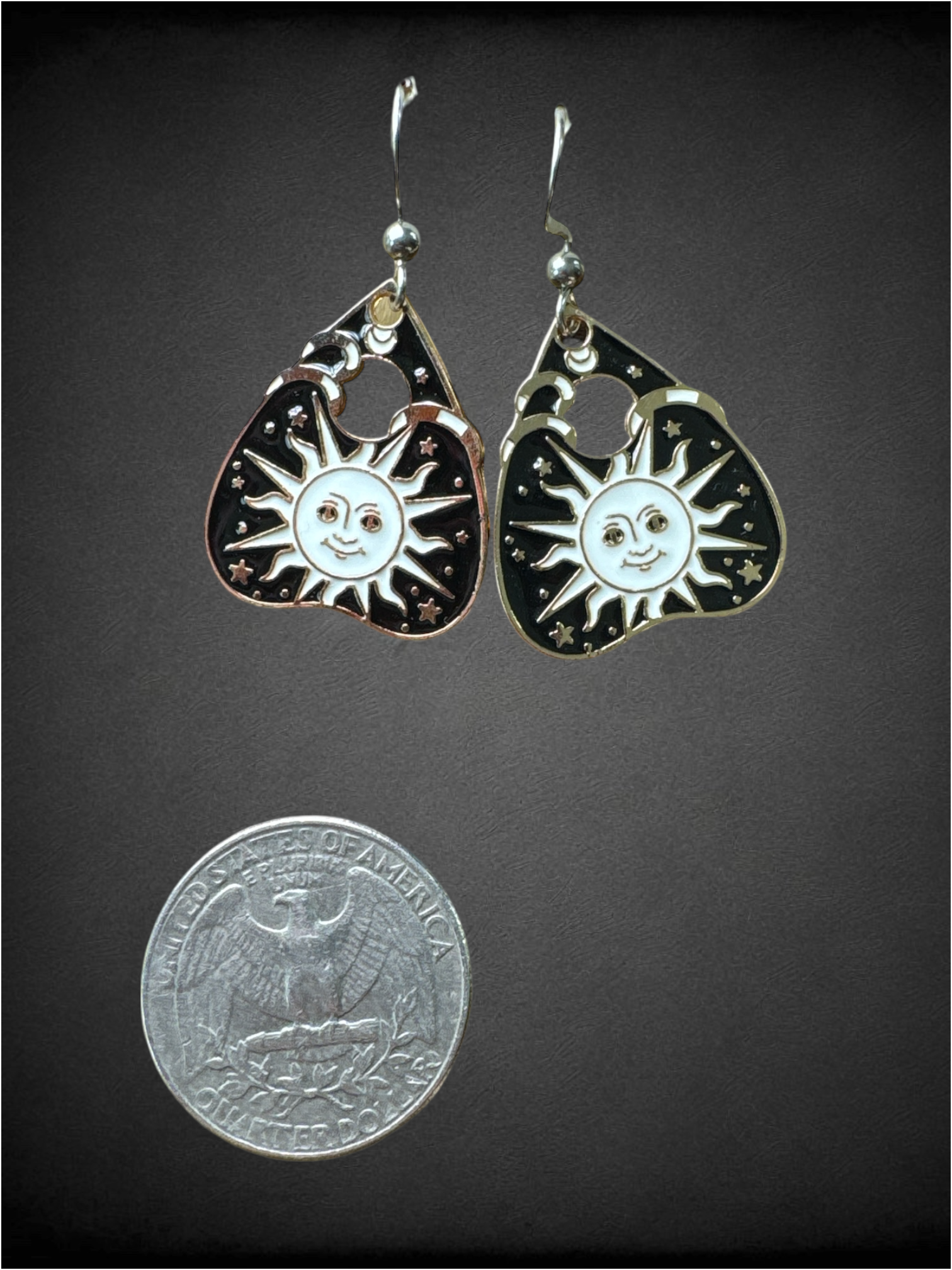 NWT Black and gold tone Ouija board planchette sun earrings