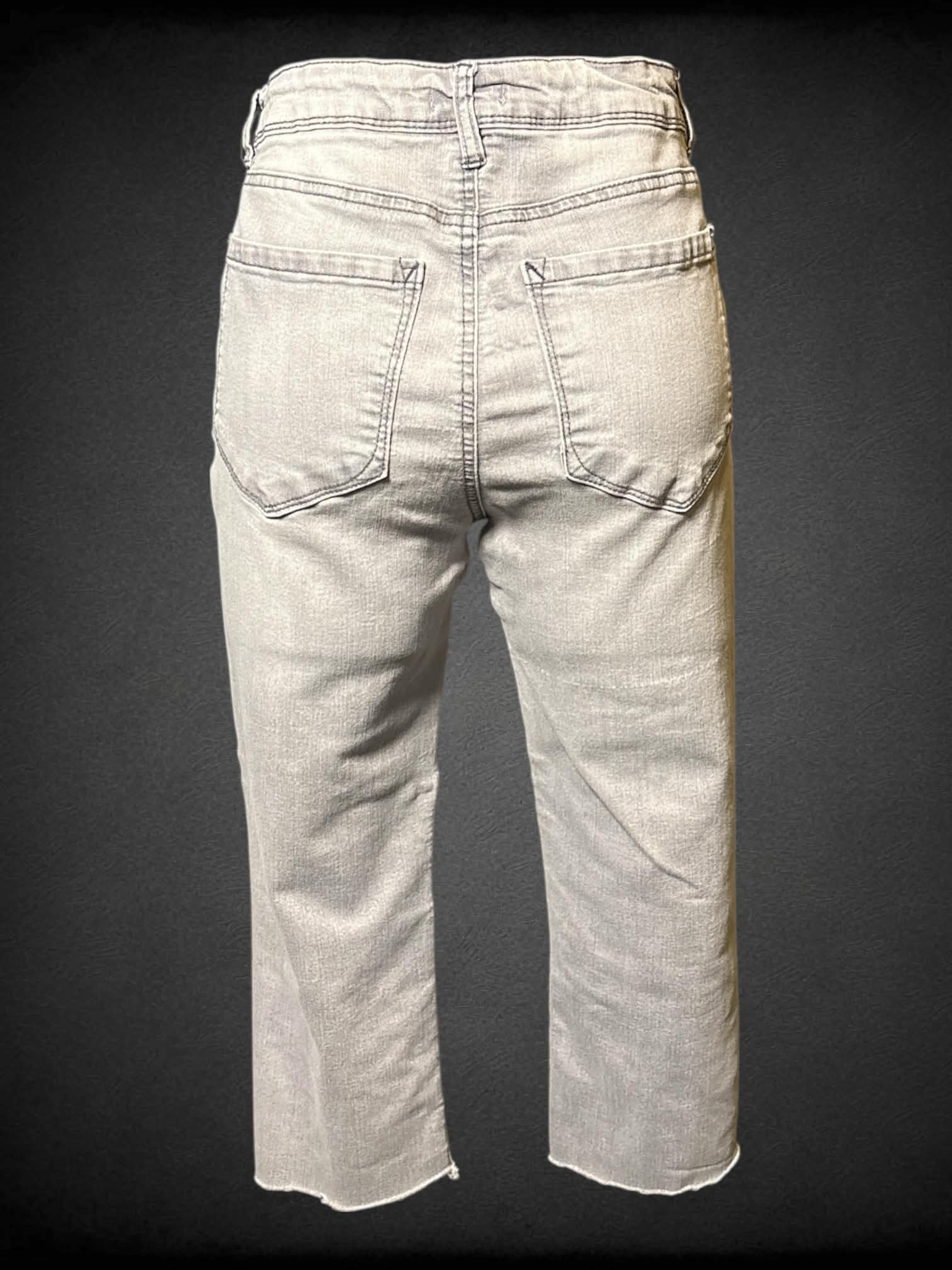 M Kenzie Jeans grey washed jeans with belt loops and pockets