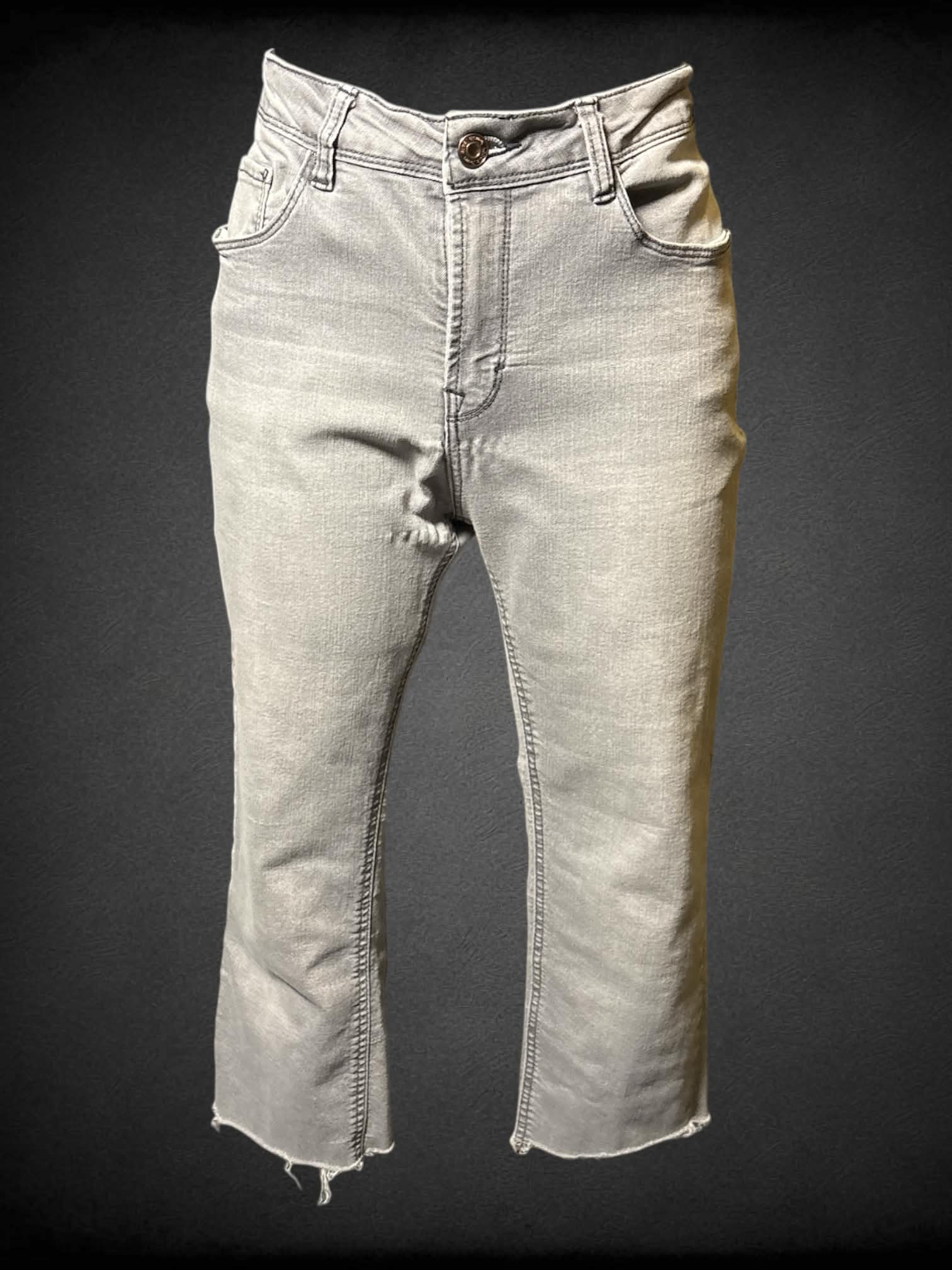 M Kenzie Jeans grey washed jeans with belt loops and pockets