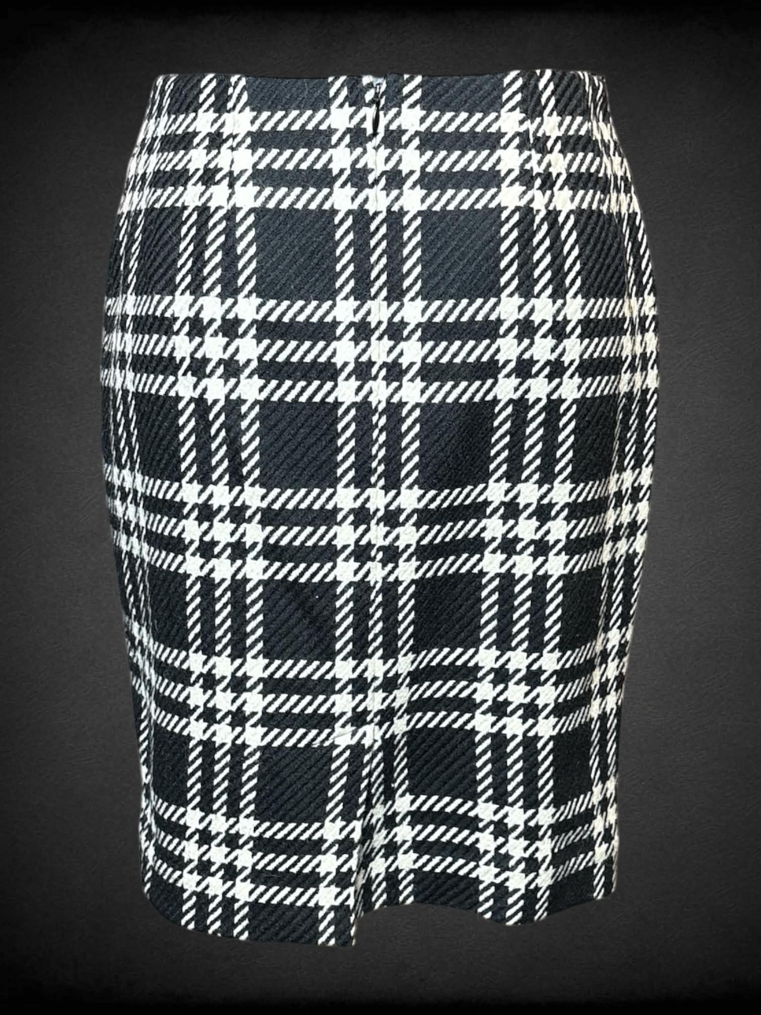 S Kate Hill vintage  black and white plaid houndstooth skirt with zipper on back