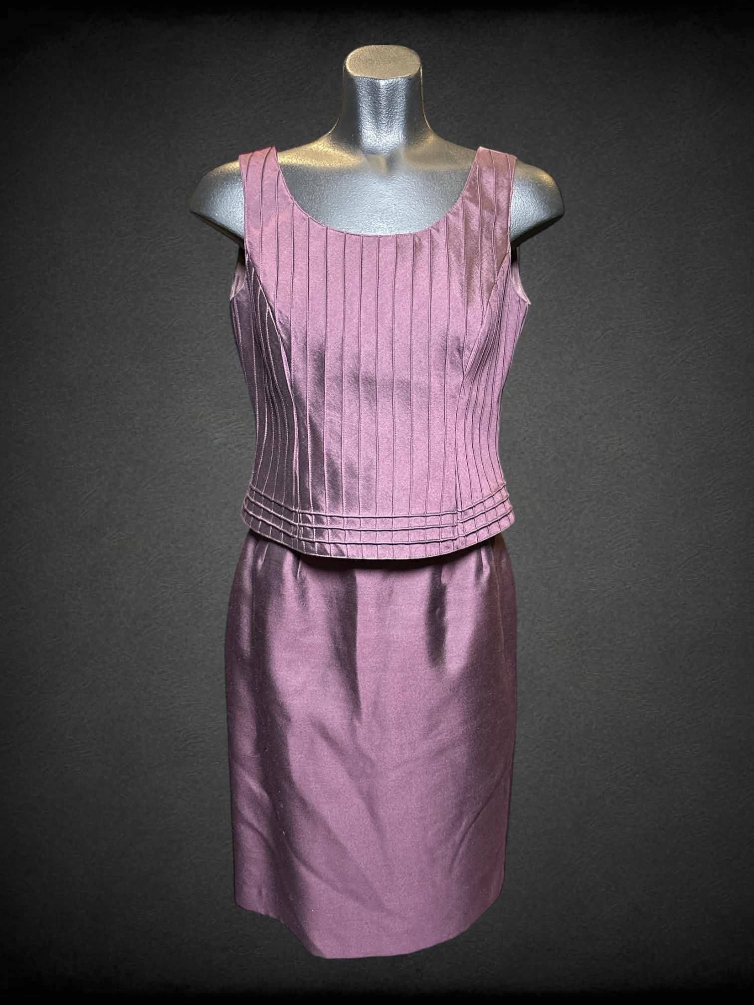 S Albert Nipon vintage purple 3 piece set of top, skirt, & jacket with pleated design on top, and zipper on top & skirt