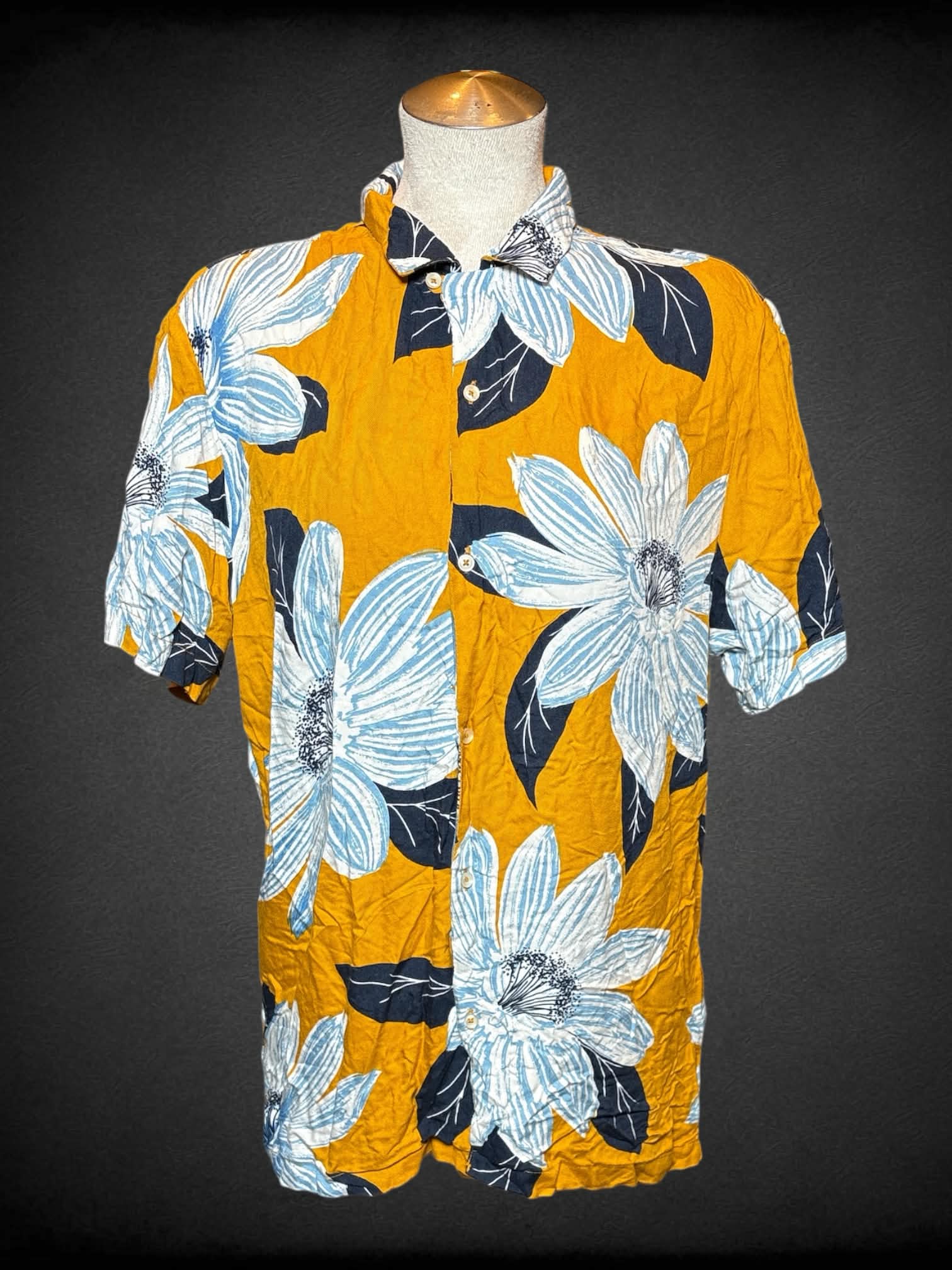 L Denim & Flower Ricky Simon yellow short sleeve floral button up