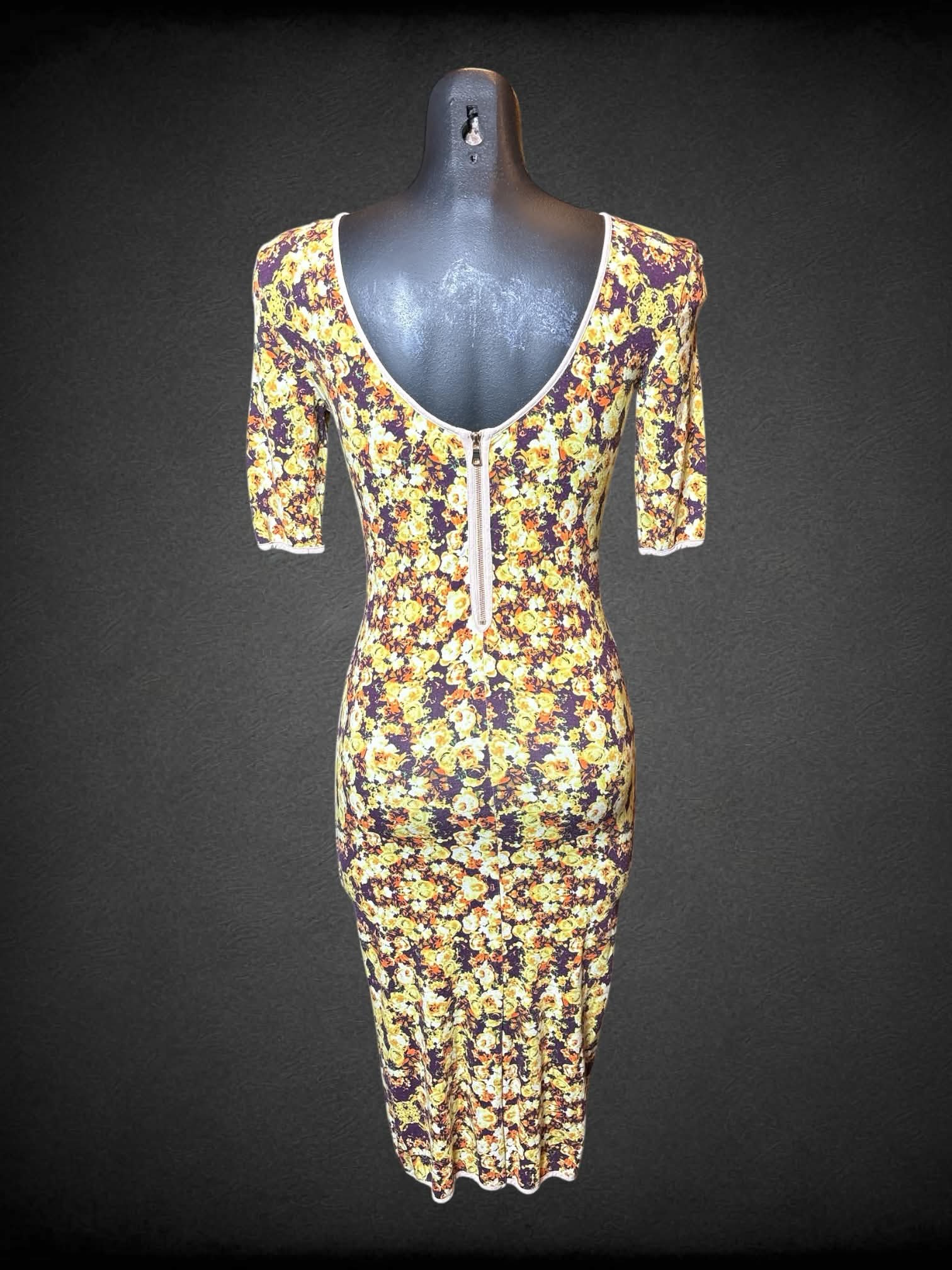 M La Vi purple half sleeve floral dress with zipper on back, and pink trim