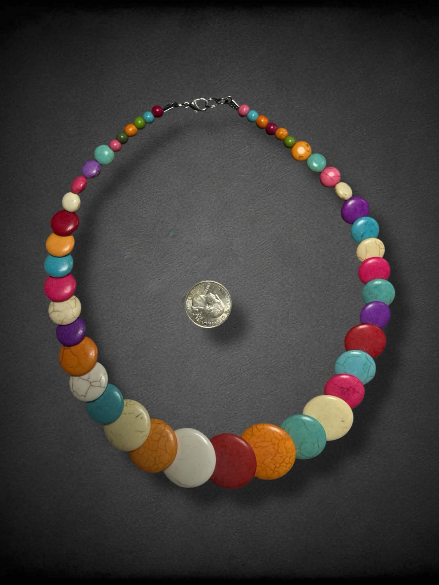 Multicolor flat and round beaded necklace
