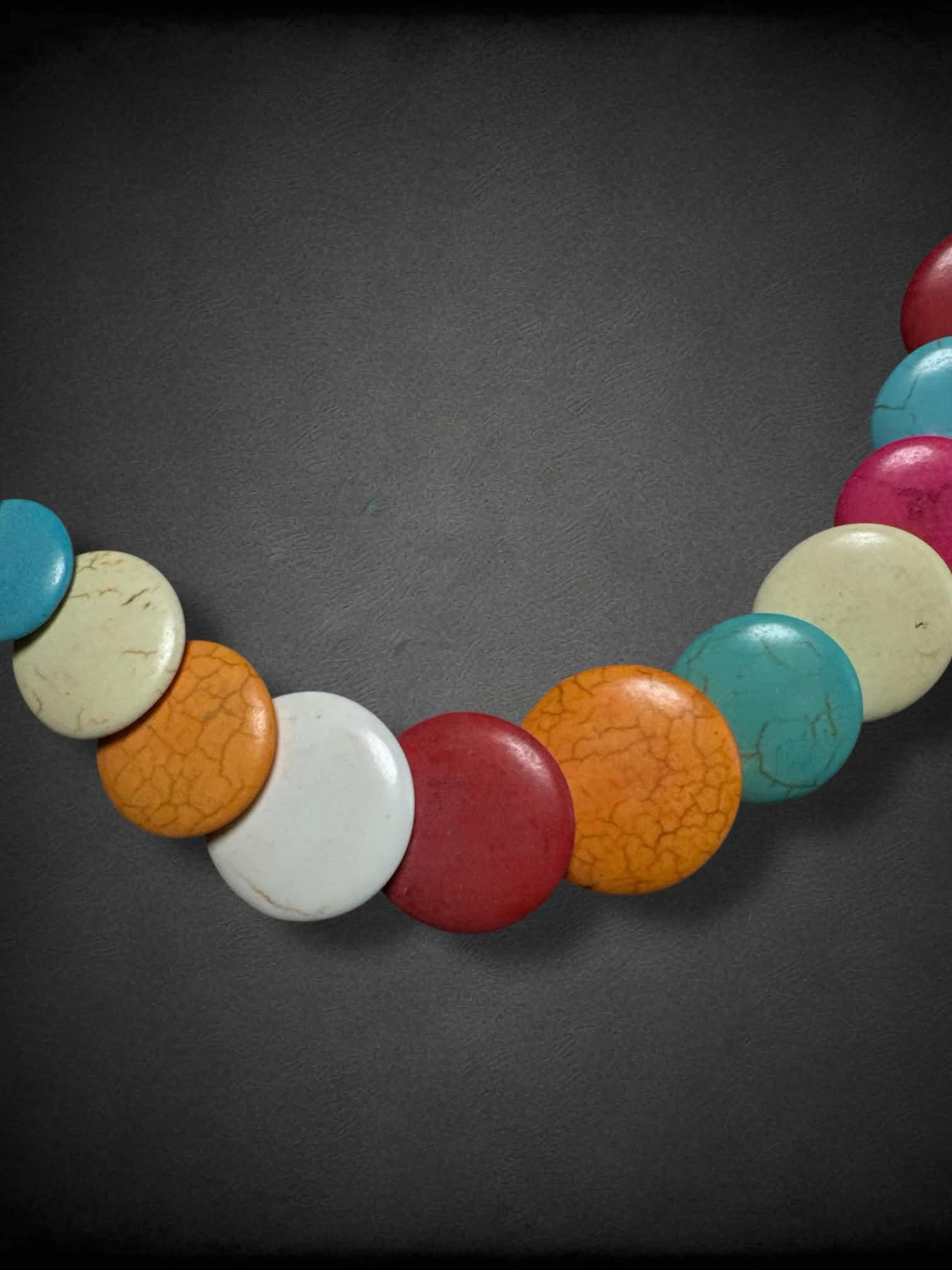 Multicolor flat and round beaded necklace