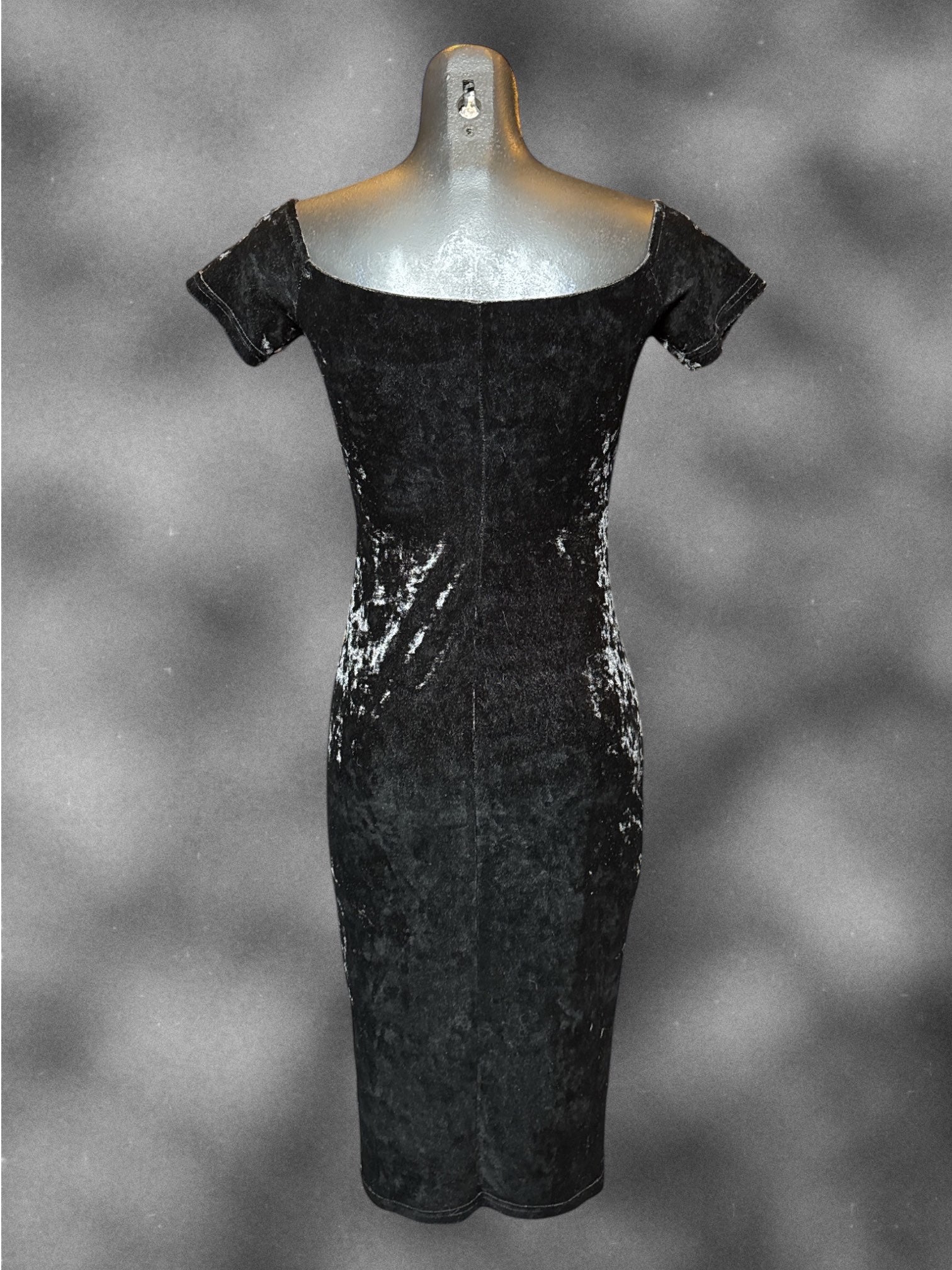 crushed velvet dress black Holiday Black Crushed Velvet Maxi large