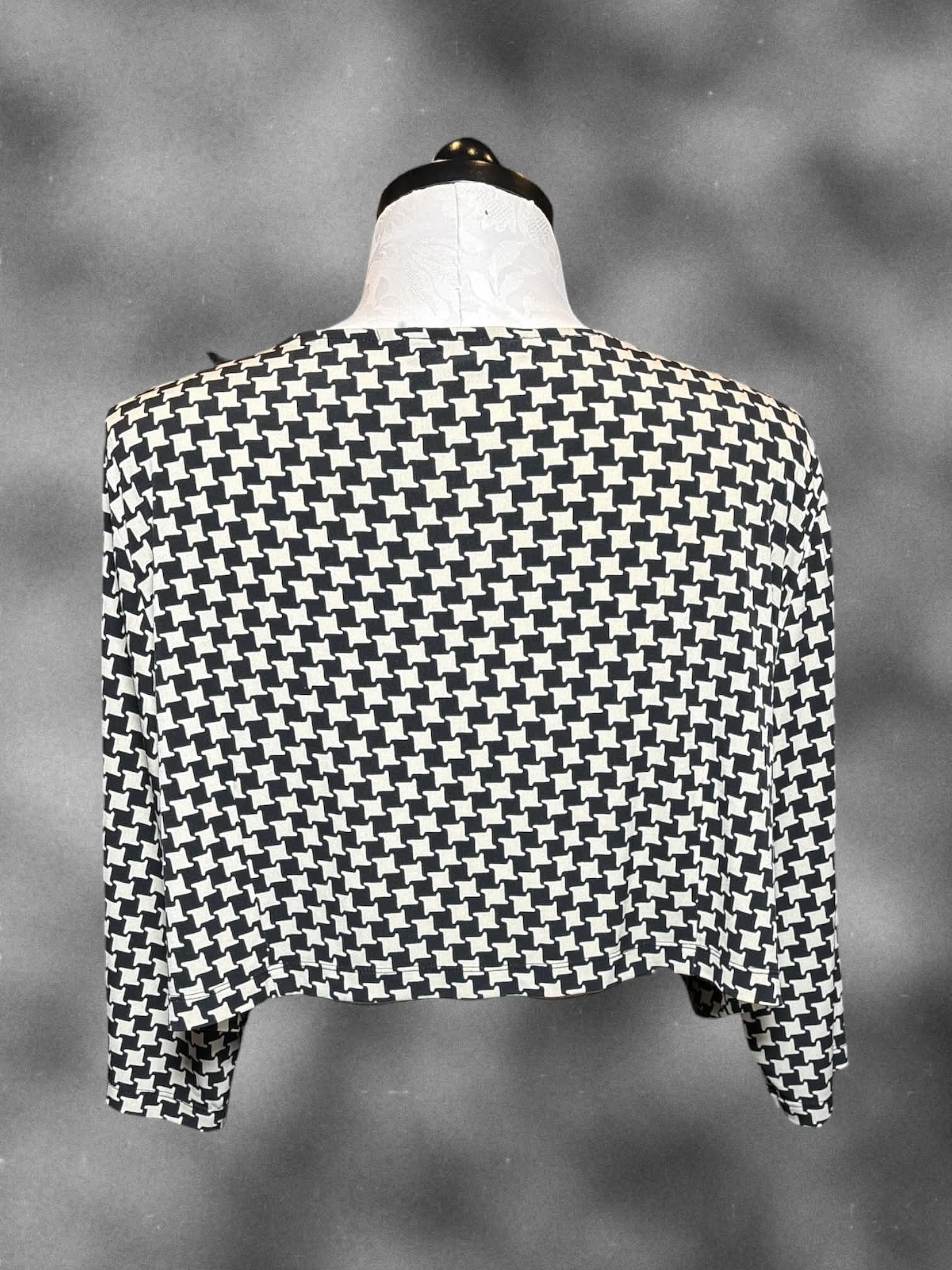 4X Danny and Nicole black and white two piece dress and cardigan set with houndstooth pattern, and ruffly neckline