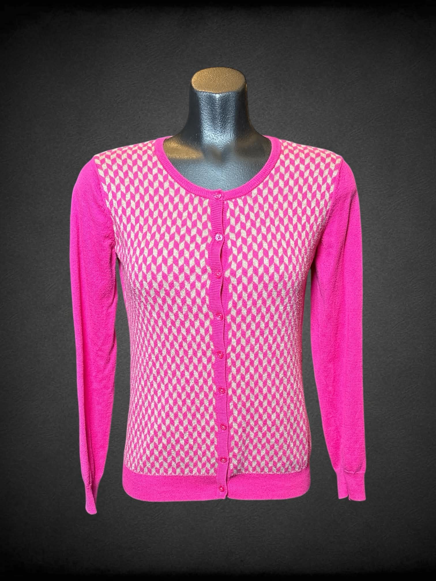 S Old Navy pink and beige cardigan with diamond design on front