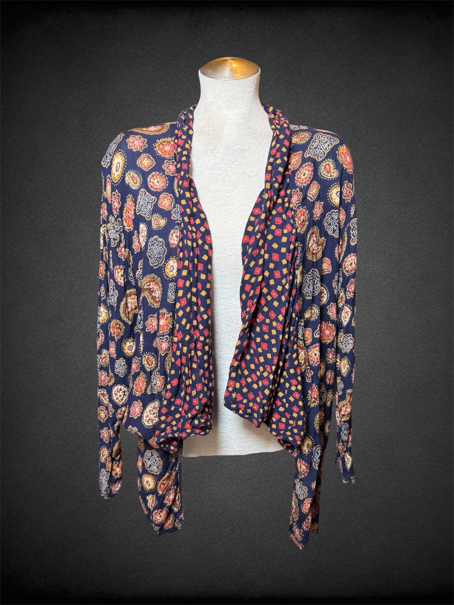 L Ondé vintage navy blue cardigan with paisley design