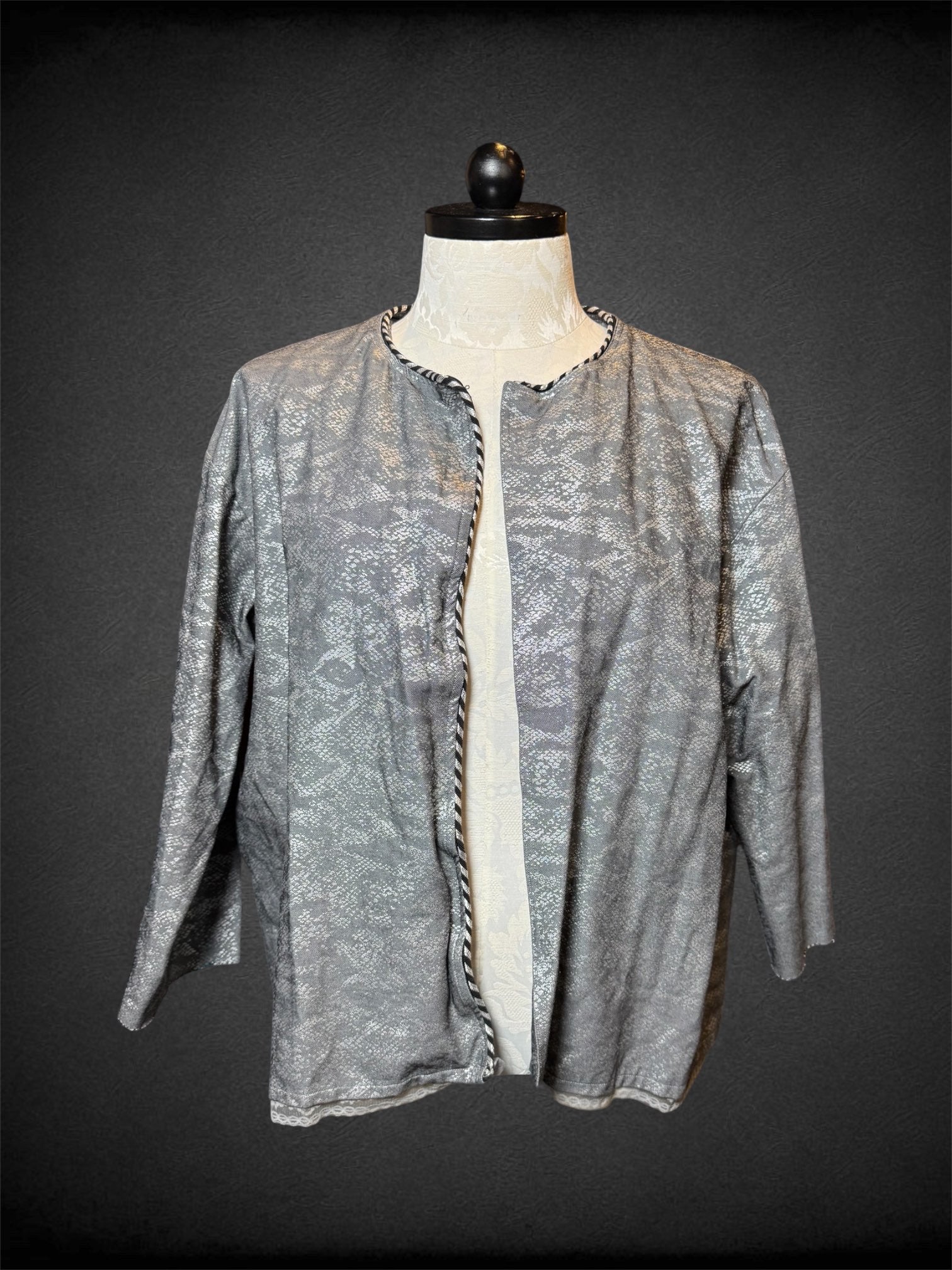 XL Silver snake skin texture jacket with black and silver rope hems