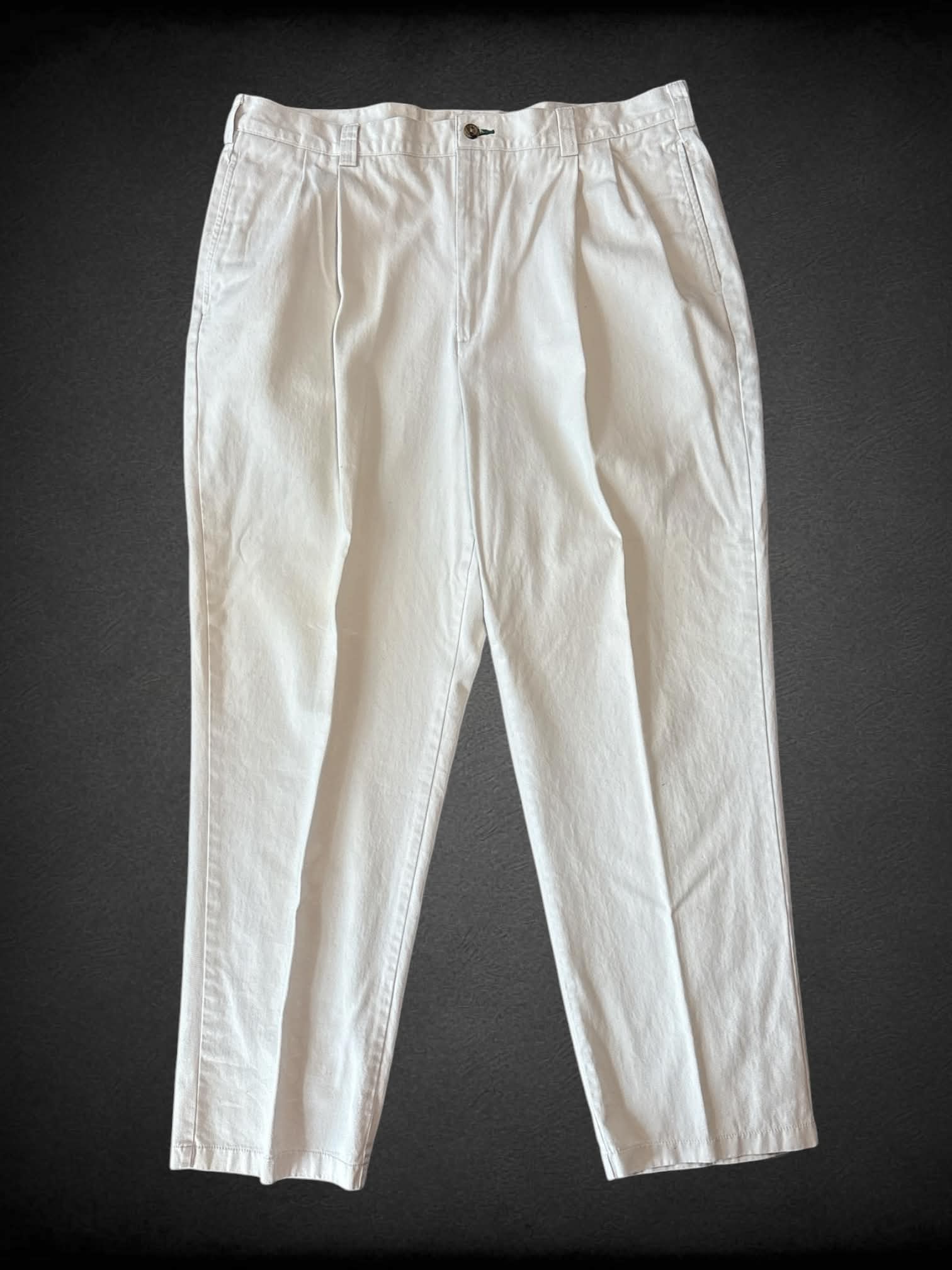 0X Tommy Hilfiger light khaki pleated pants