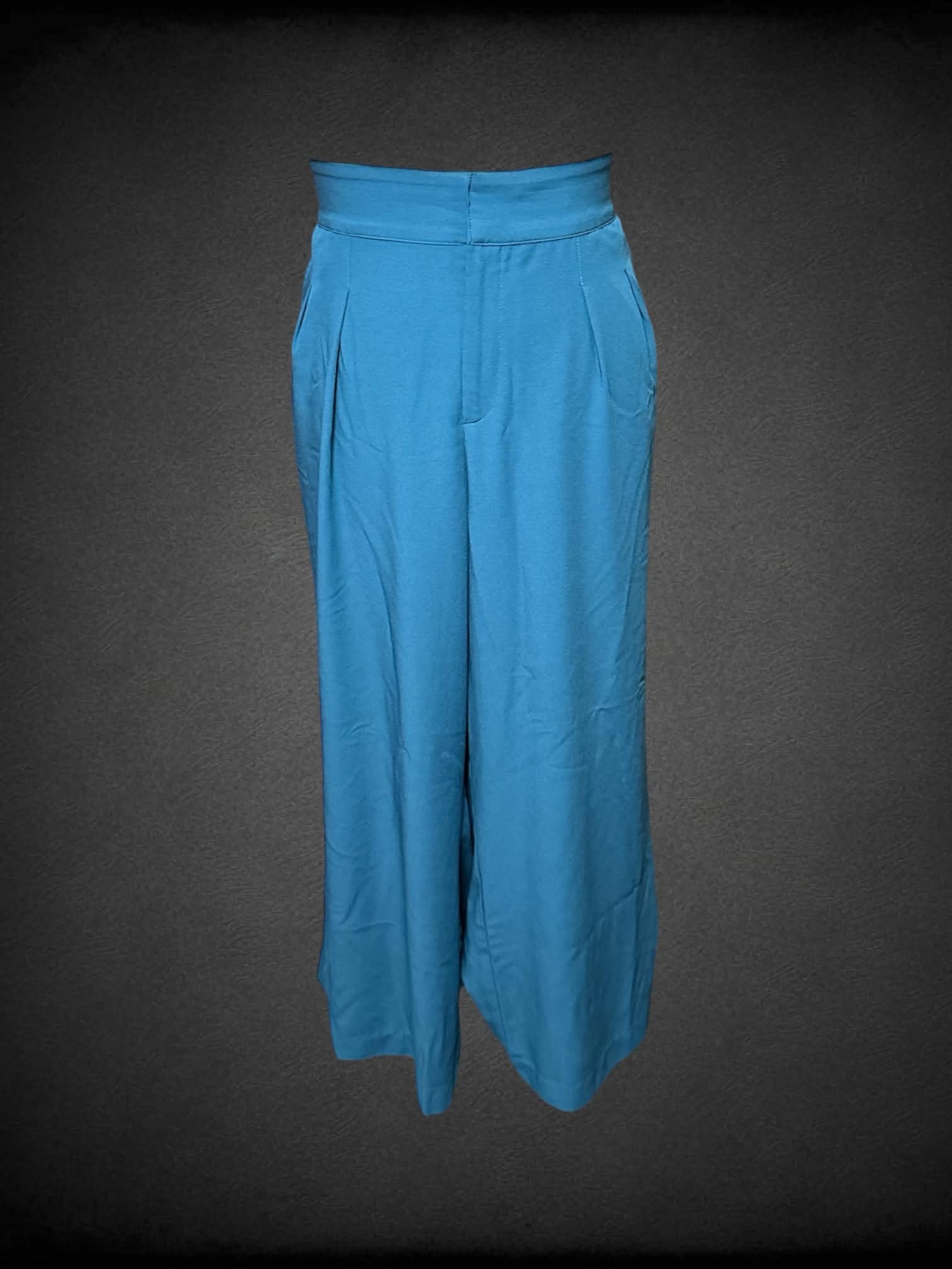 4X Torrid teal pants with zipper/clasps/button closure, and faux belt on back