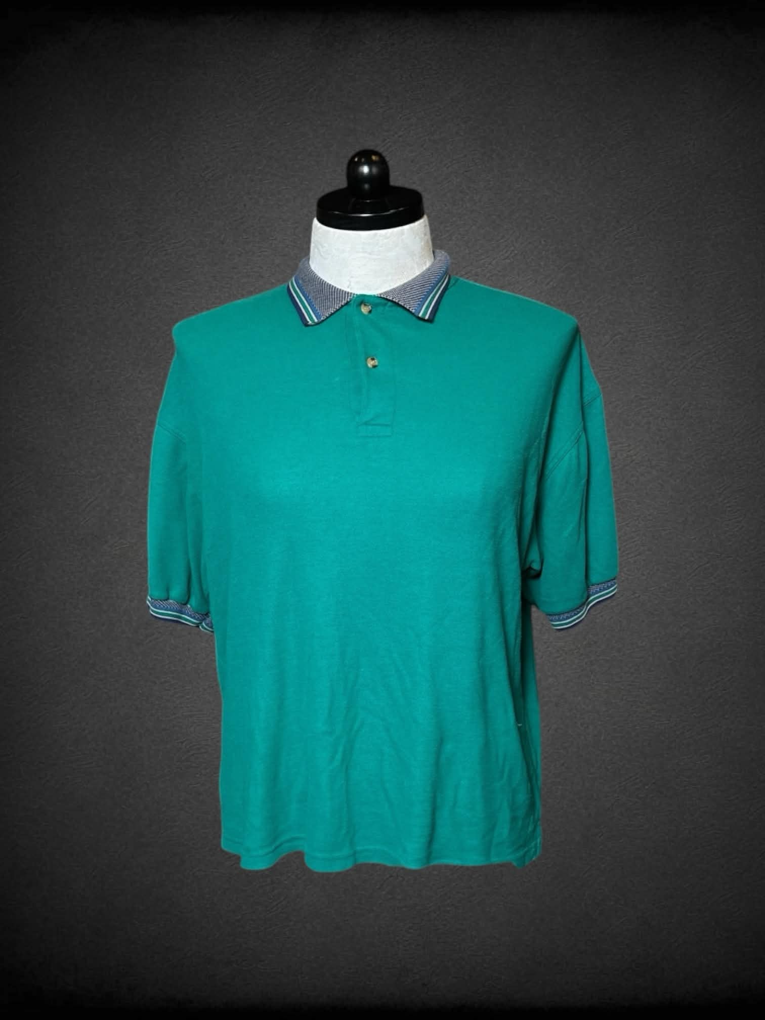 0X Grand Banks Outfitters vintage green polo with design on collar