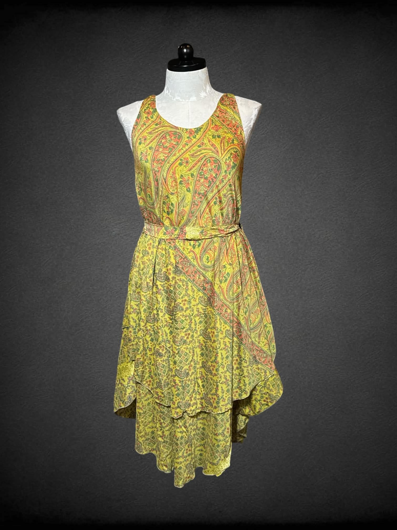 0X Jungle Billee NWT yellow-green sundress with layered paisley pattern and adjustable tie on waist