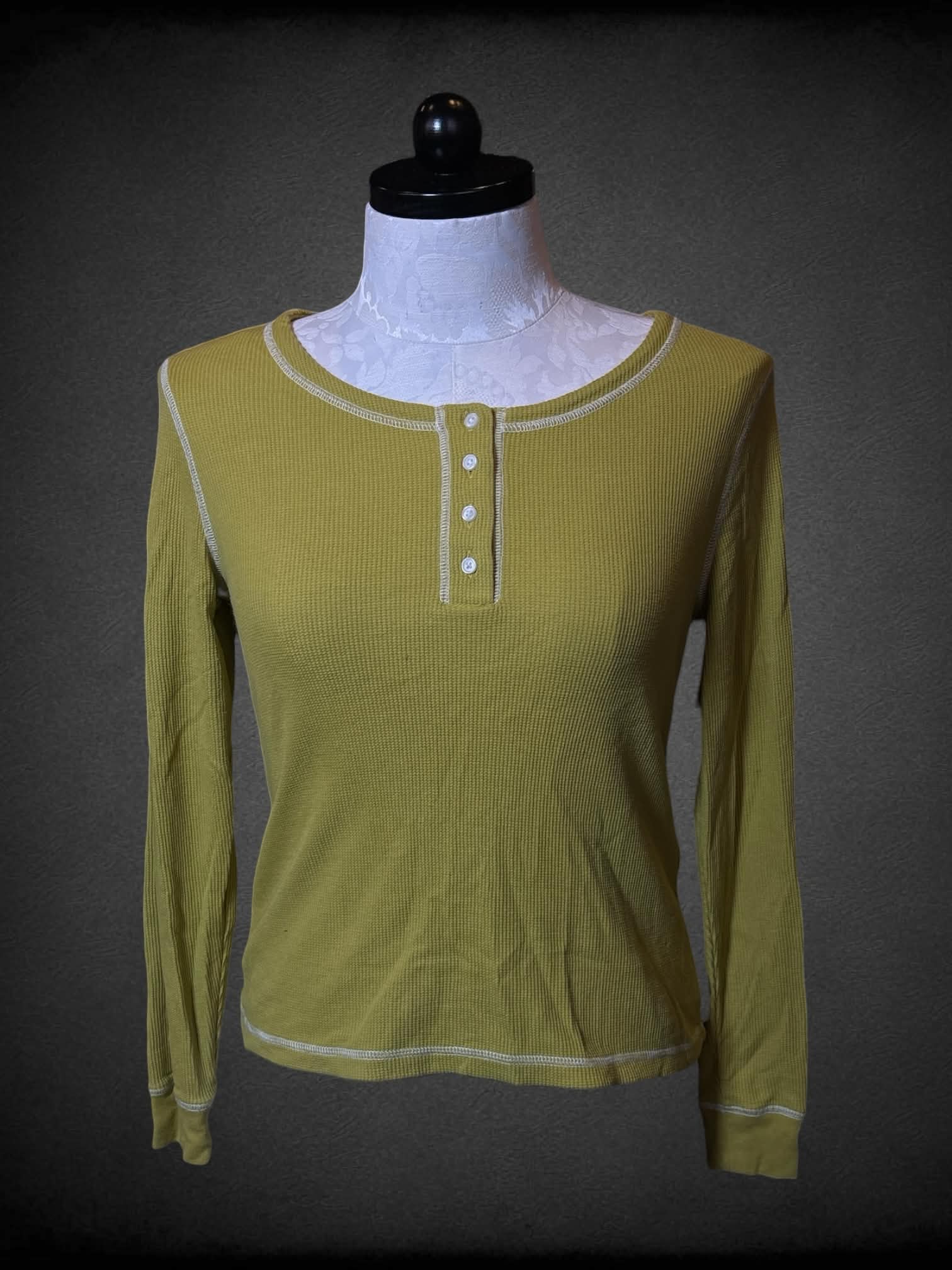 XL Levi’s yellow-green thermal with buttons on front