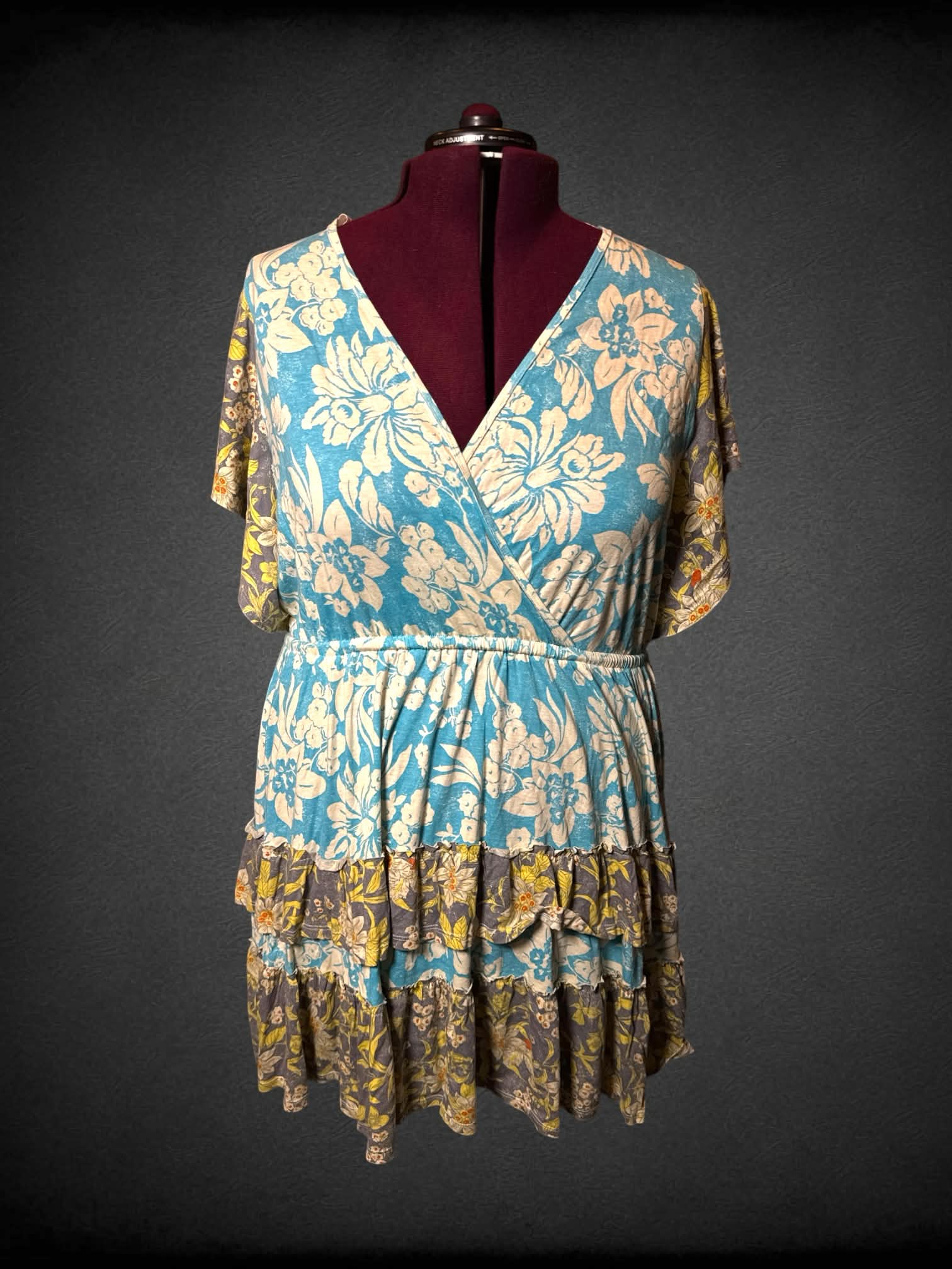 2X Daily Practice blue dress with white floral pattern and layered skirt, and adjustable tie on waist